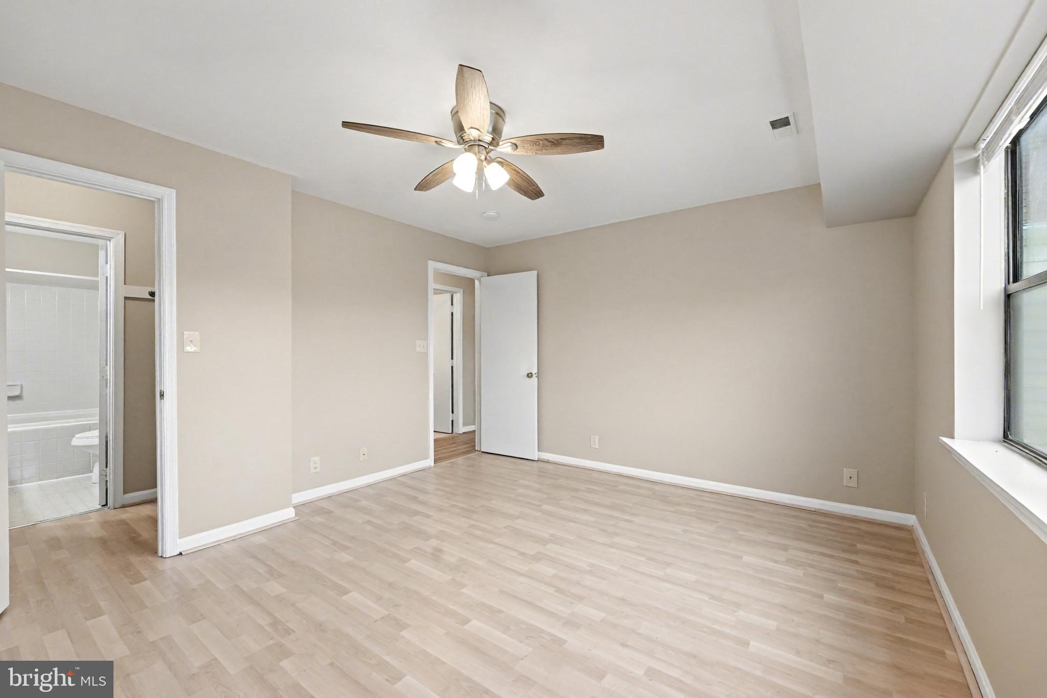 STAFFORD MEADOWS - Residential Lease