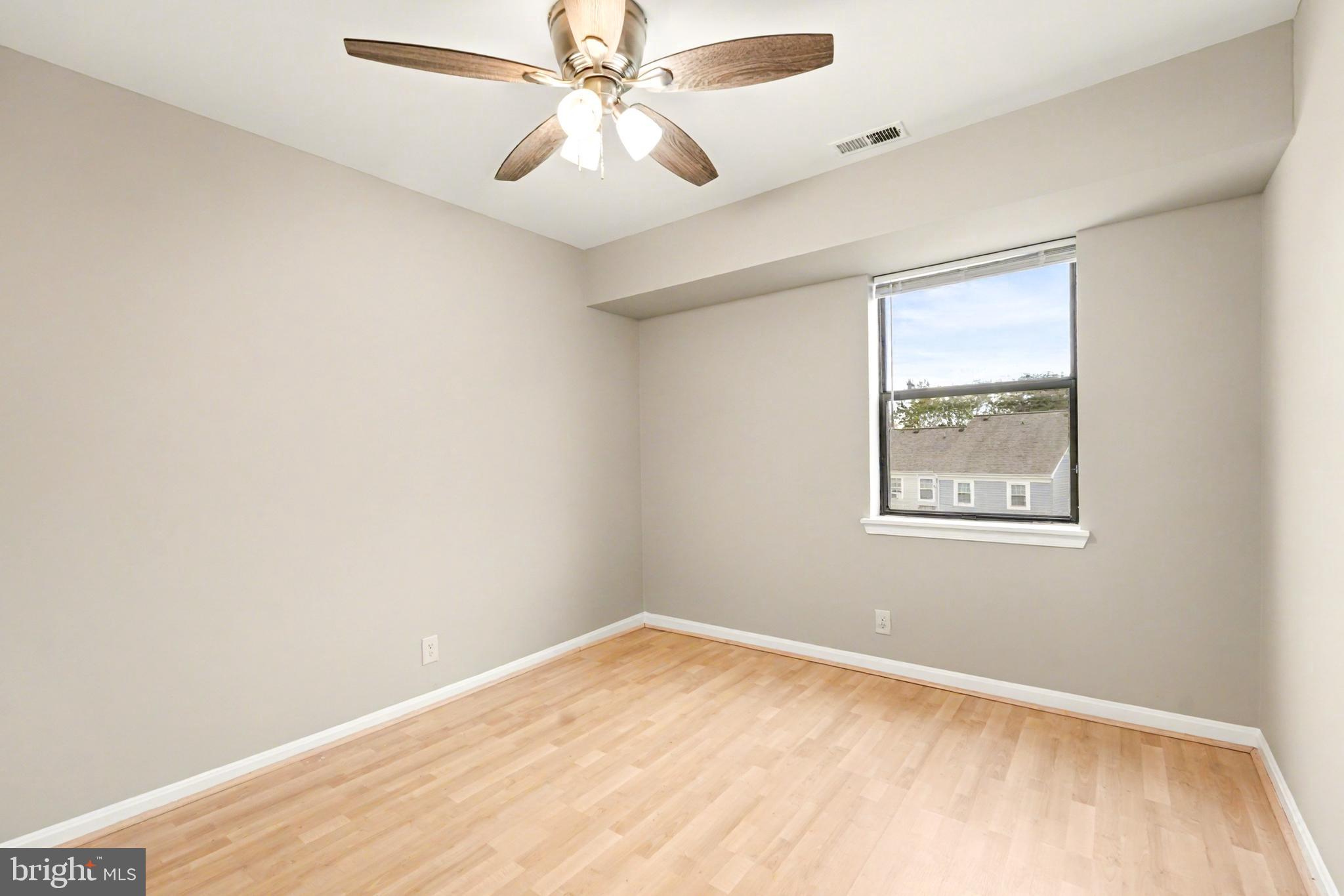 STAFFORD MEADOWS - Residential Lease