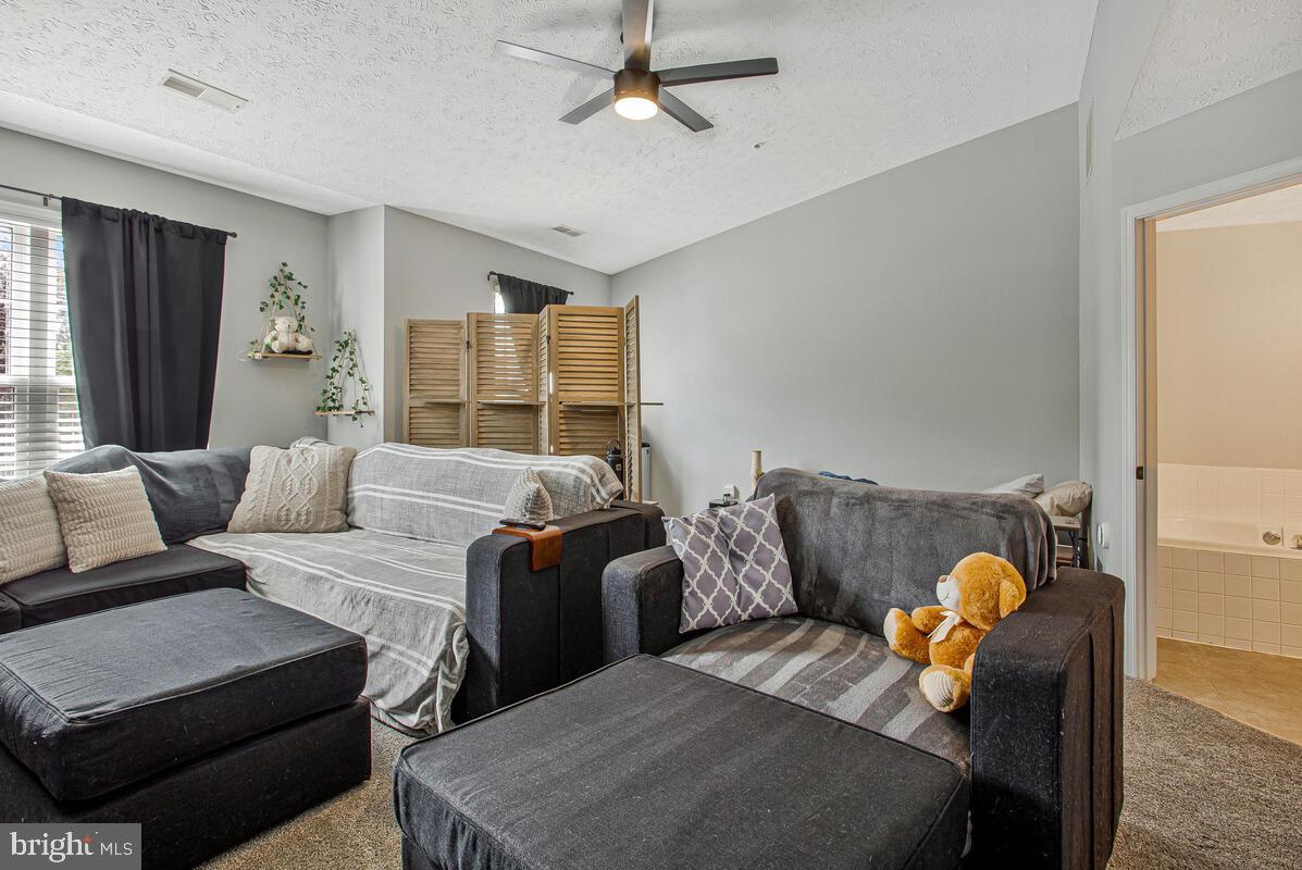 QUAIL RUN - Residential