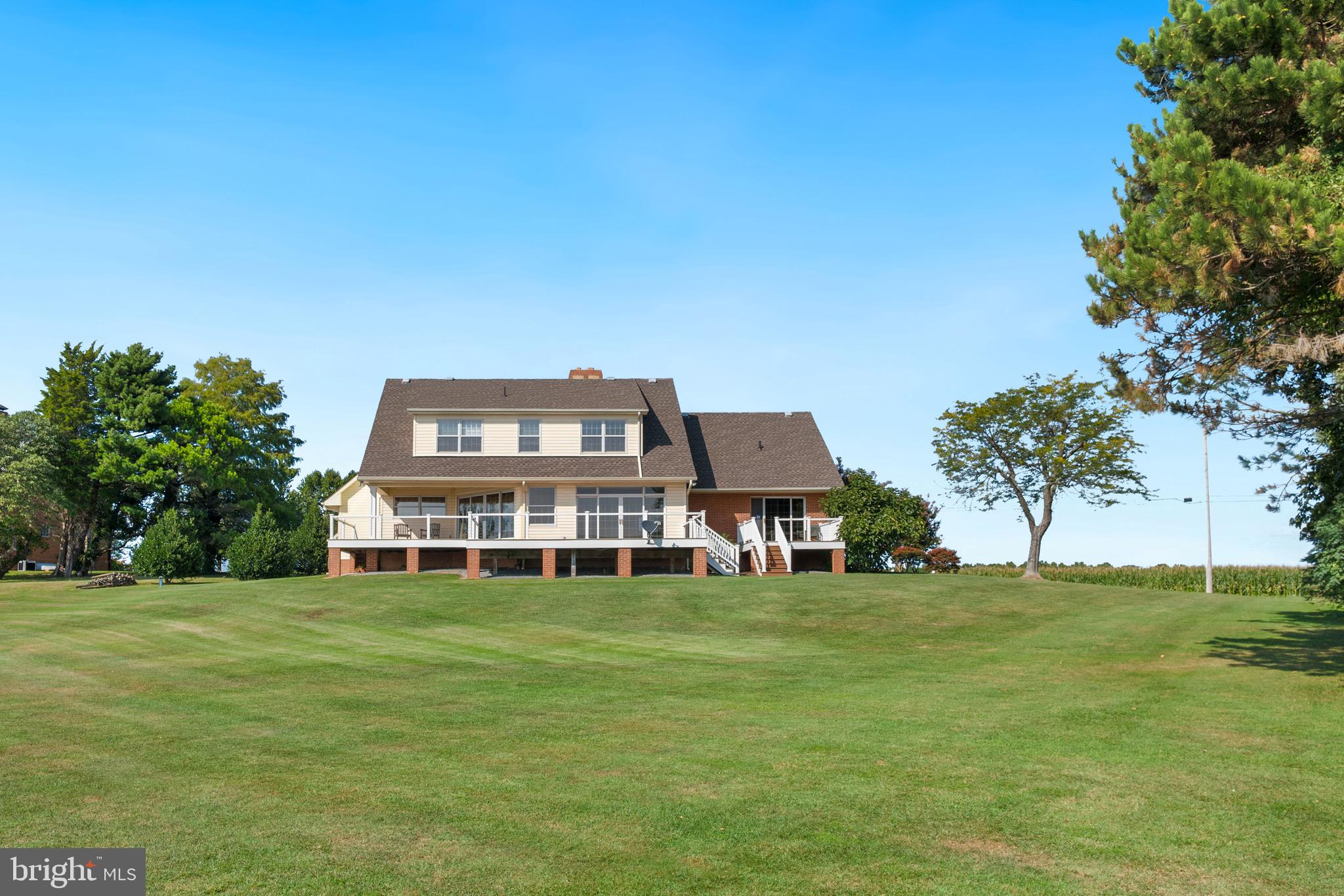 HUNTINGFIELD ESTATES - Residential