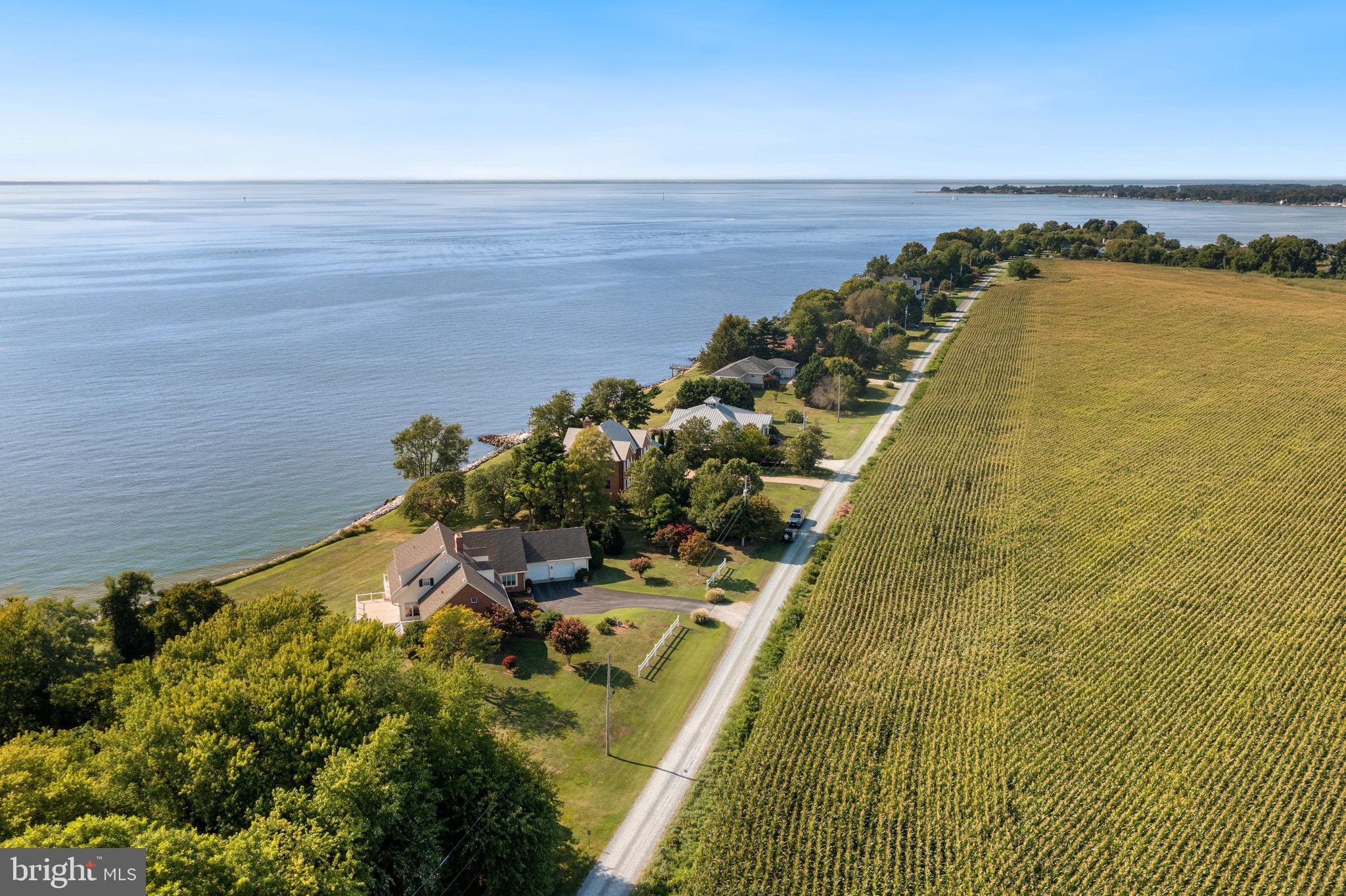 HUNTINGFIELD ESTATES - Residential