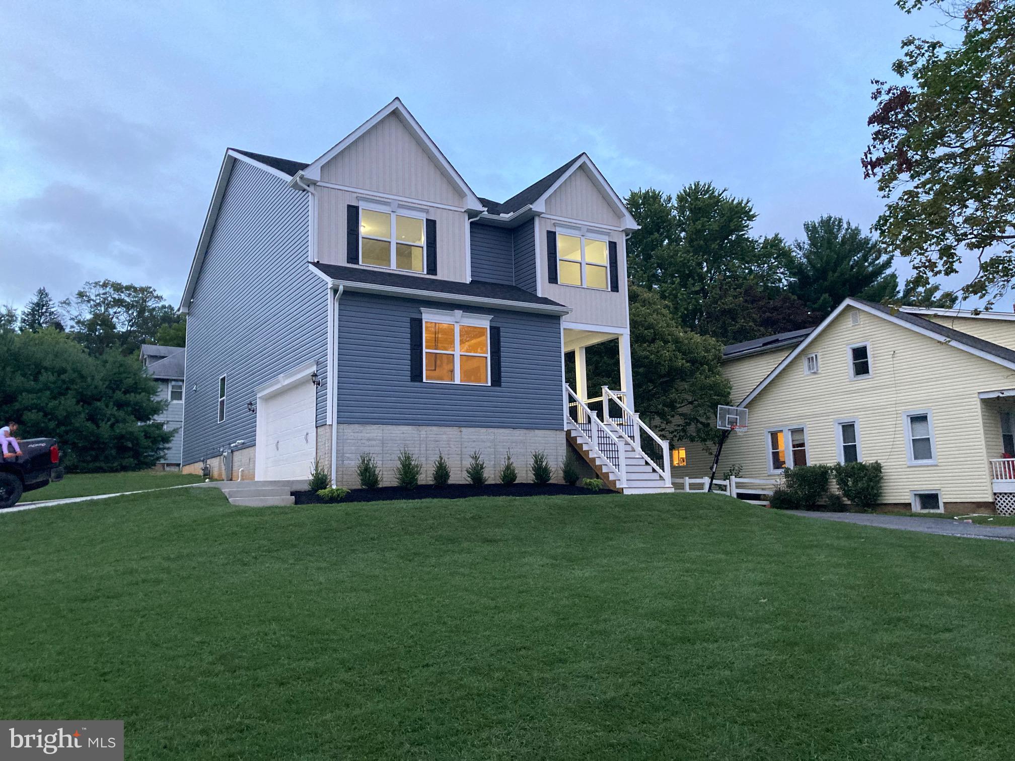 SAMONA PARK - Residential