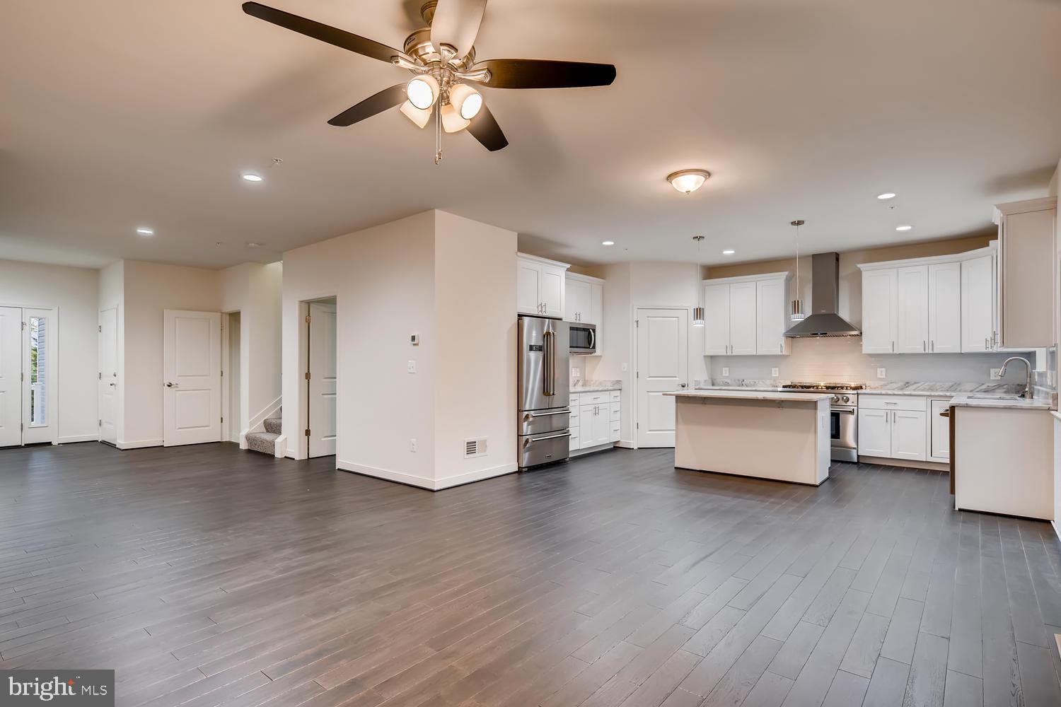 SAMONA PARK - Residential