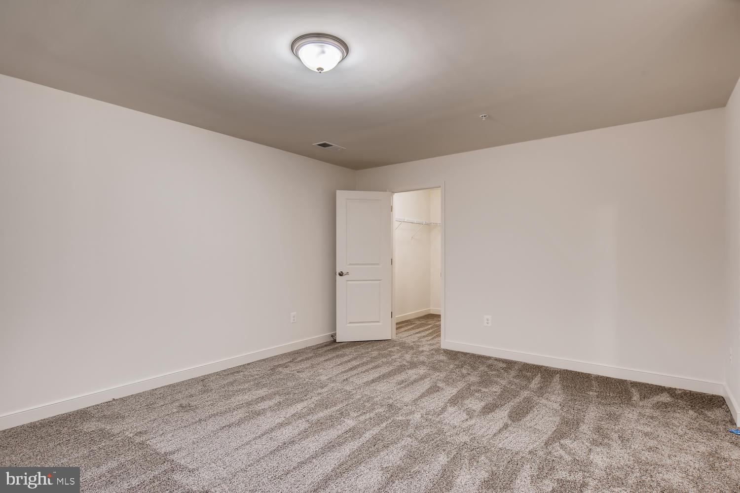 SAMONA PARK - Residential