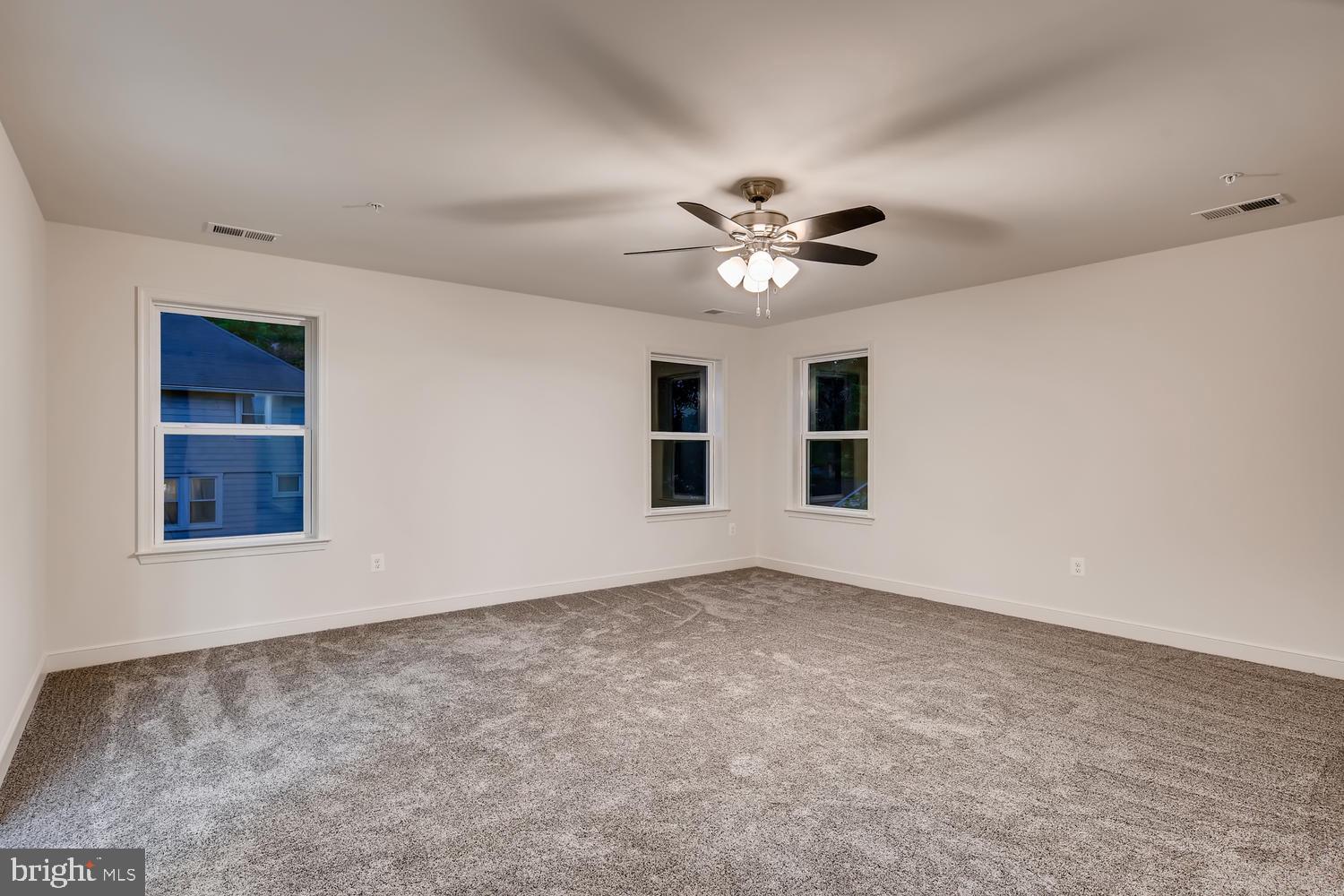 SAMONA PARK - Residential