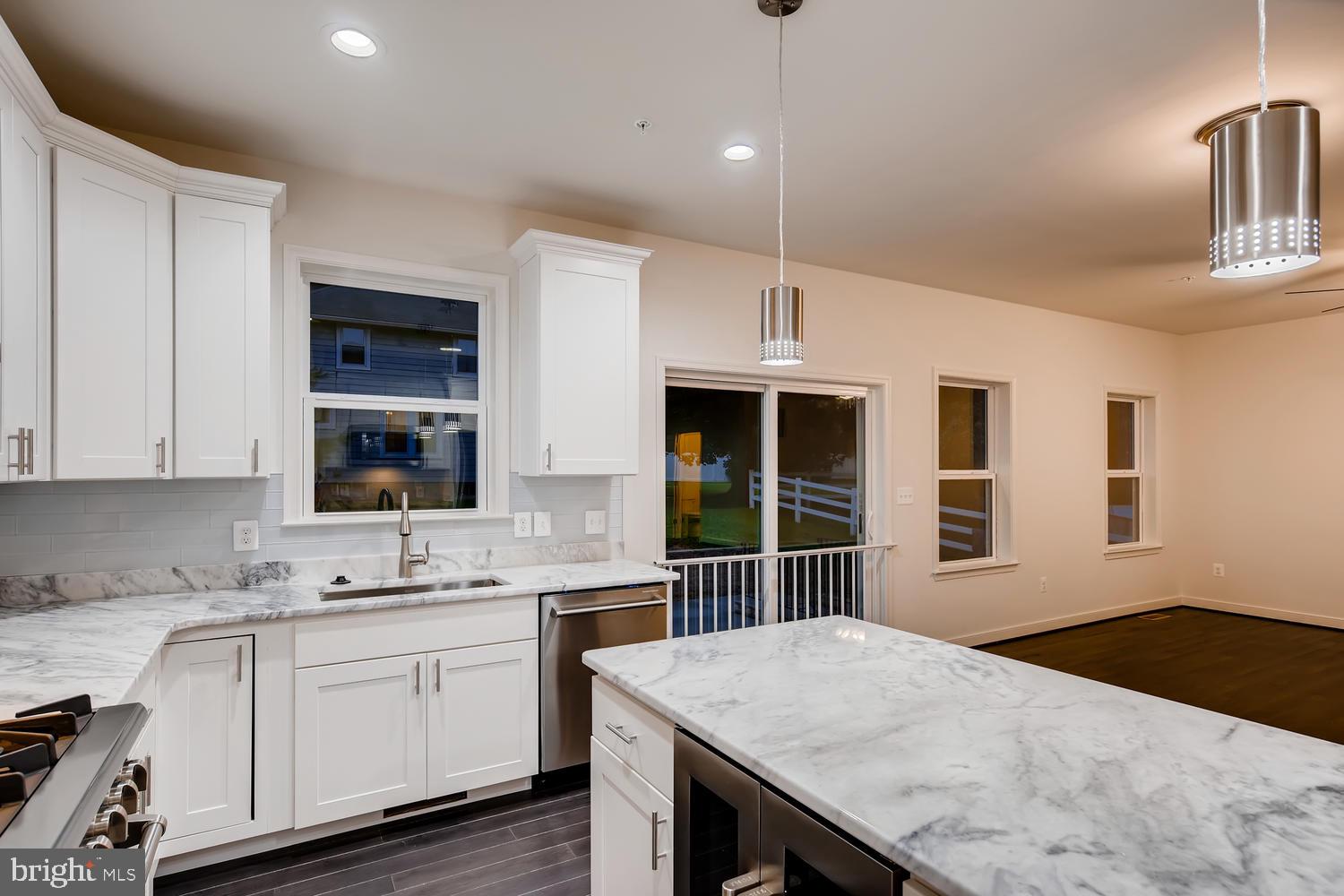 SAMONA PARK - Residential