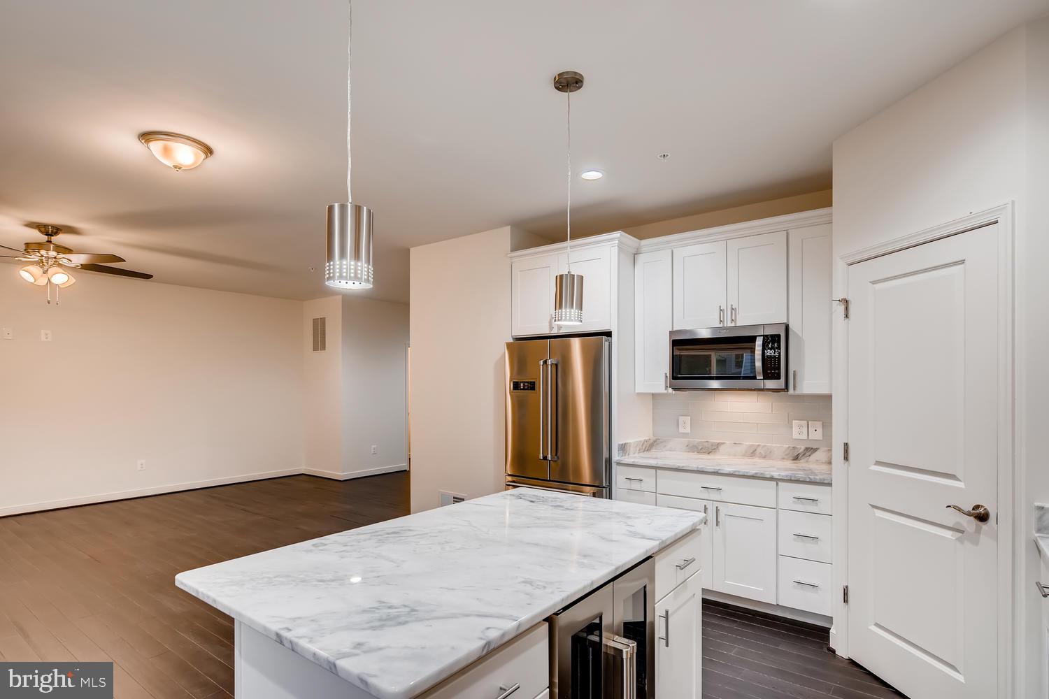 SAMONA PARK - Residential