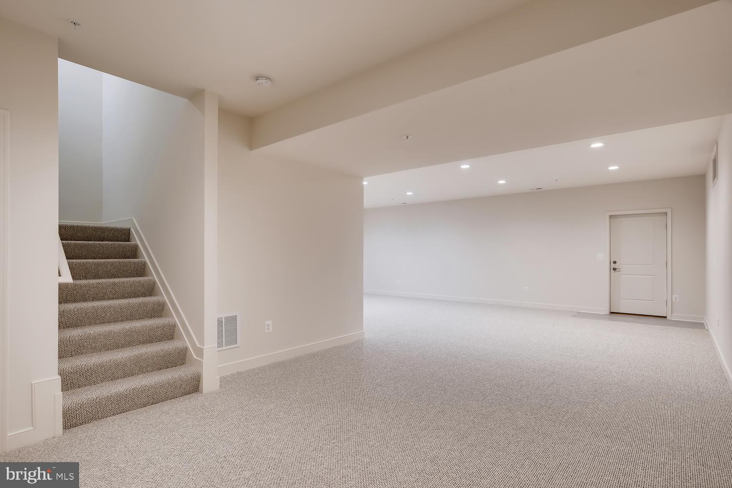 SAMONA PARK - Residential