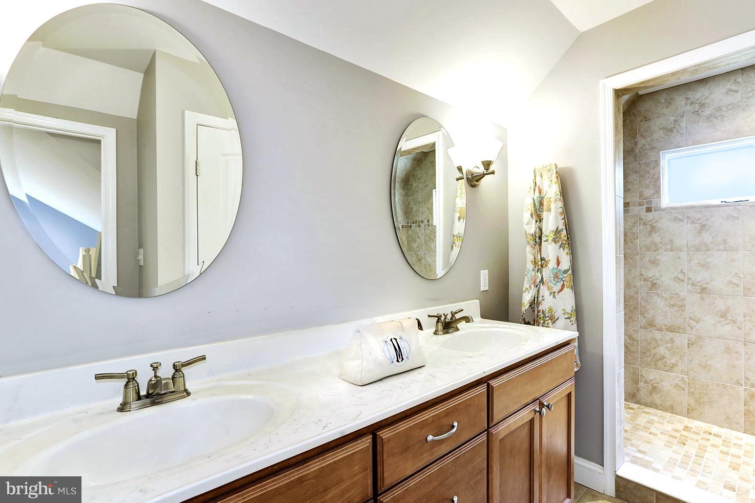 ANNAPOLIS - Residential