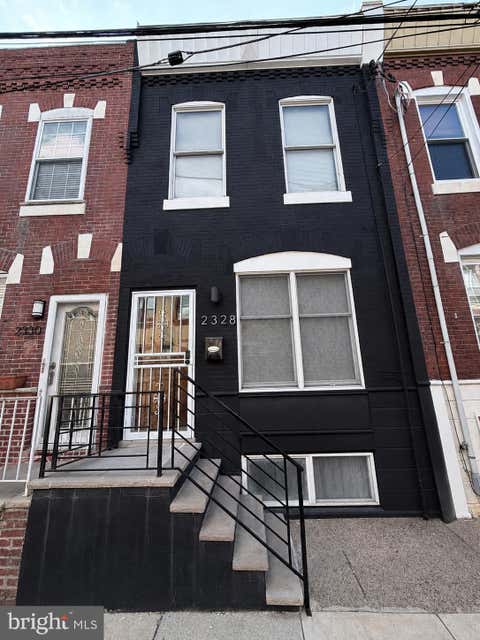 Photo of 2328 S Warnock Street, PHILADELPHIA, PA 19148 (MLS # PAPH2663724)