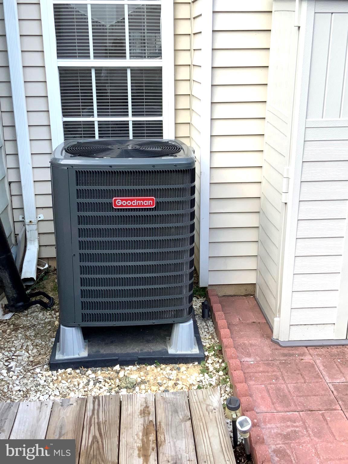 WOODLAWN MEWS - Residential