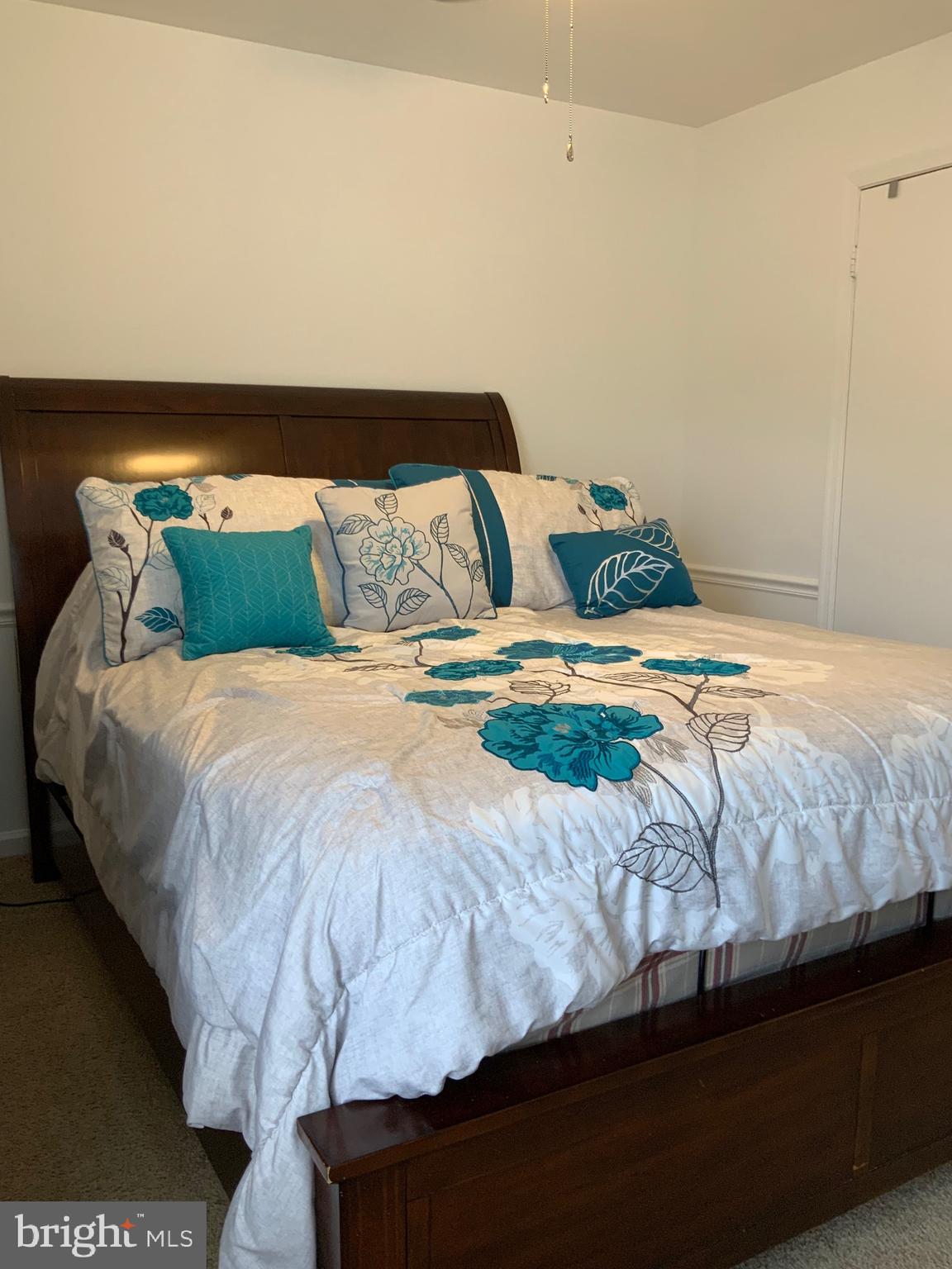 WOODLAWN MEWS - Residential