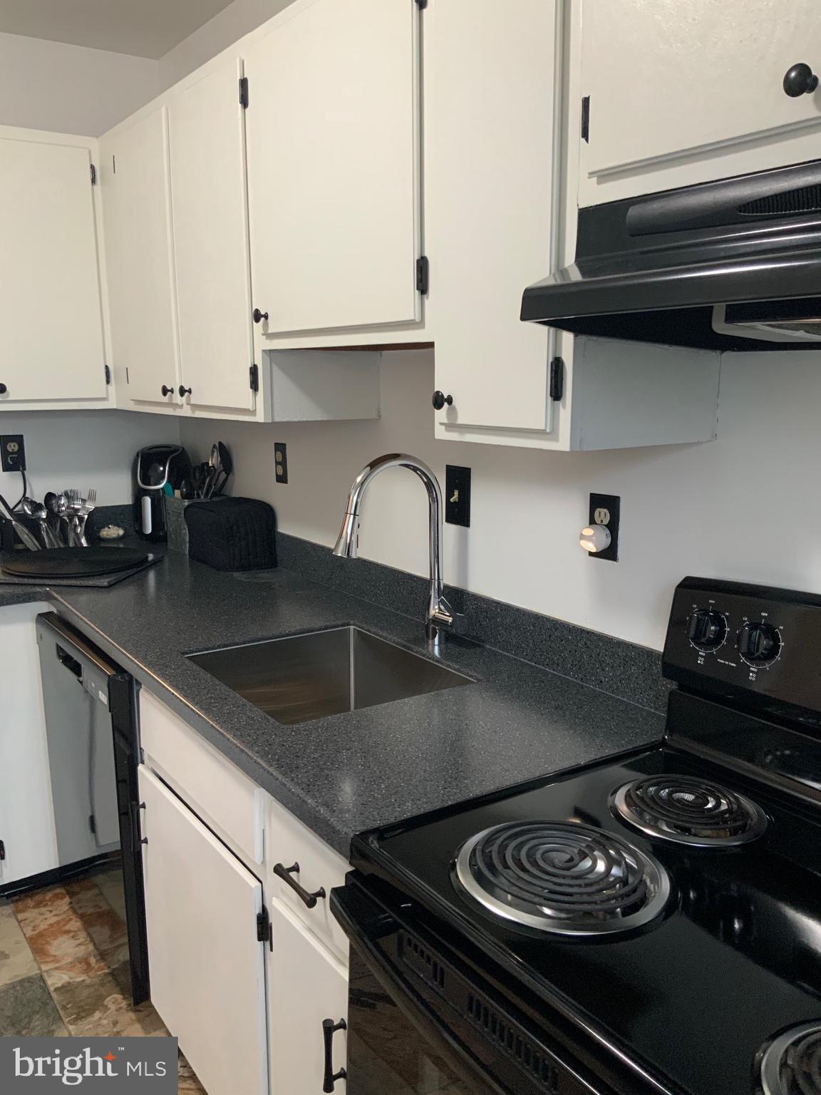 WOODLAWN MEWS - Residential