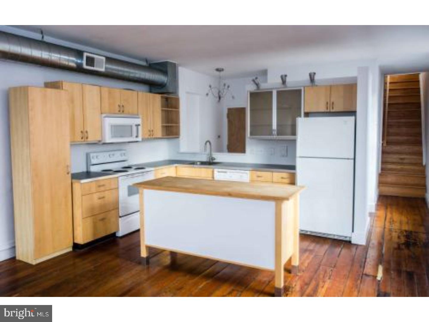 OLD CITY - Residential Income