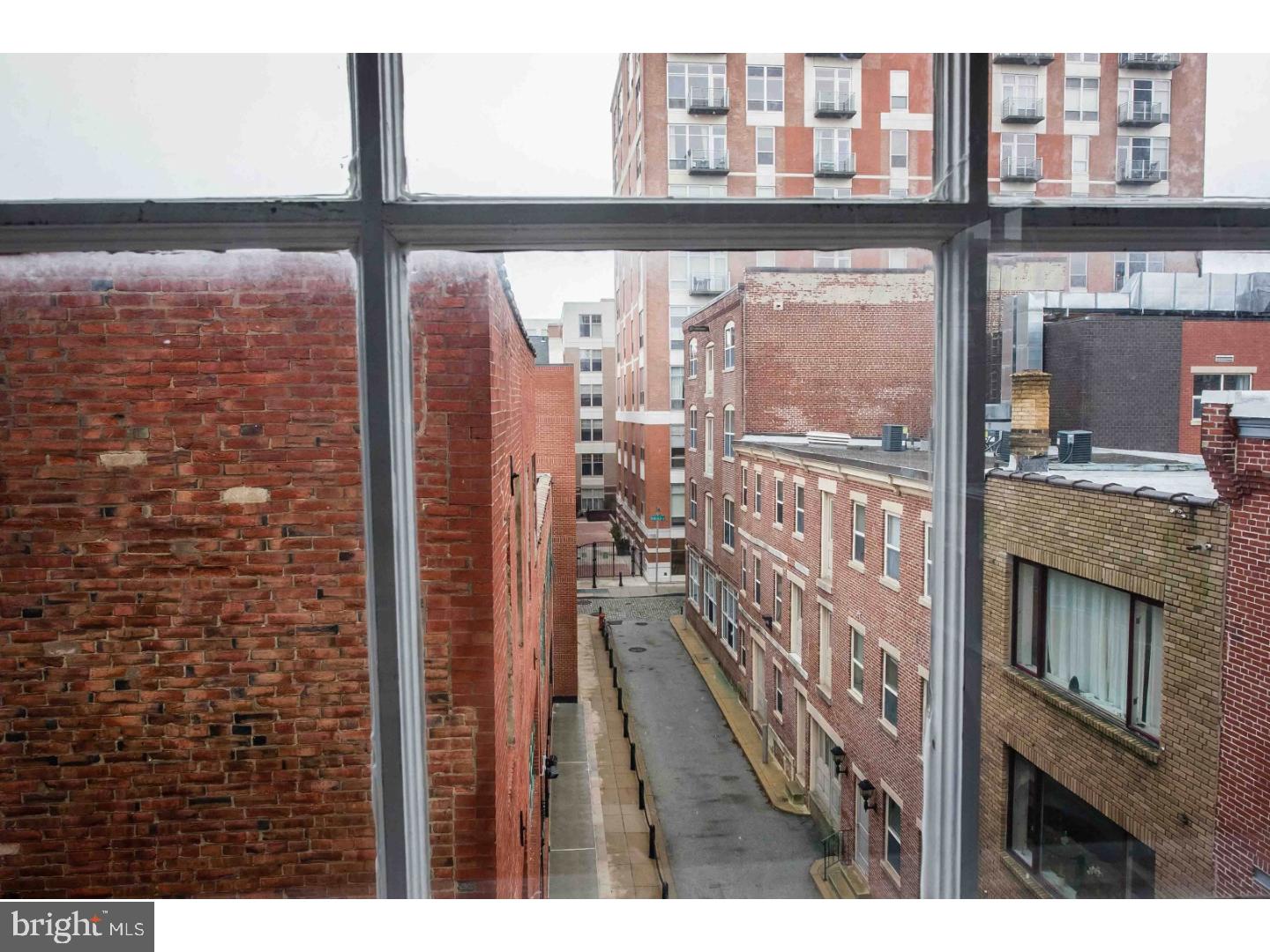 OLD CITY - Residential Income