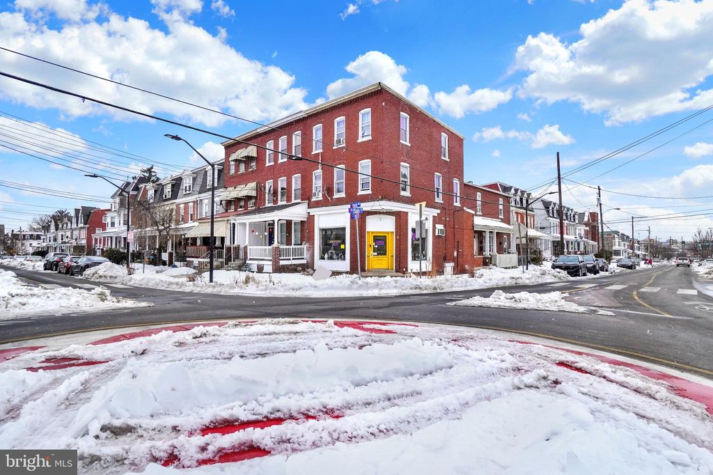 Photo of 353 E New Street, LANCASTER, PA 17602 (MLS # PALA2082658)