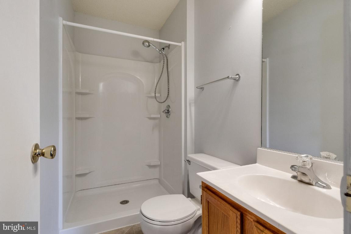 HIGHPOINTE - Residential Lease