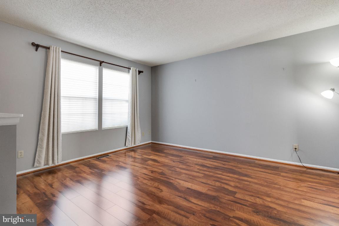 HIGHPOINTE - Residential Lease