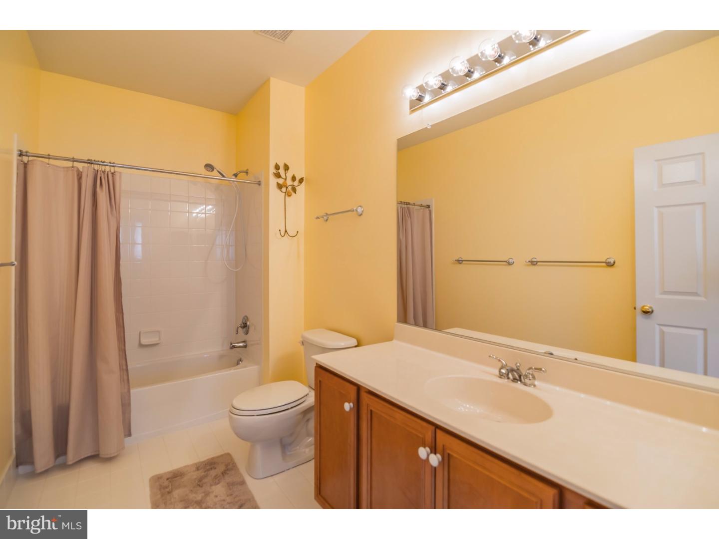 CHERRY CREEK - Residential
