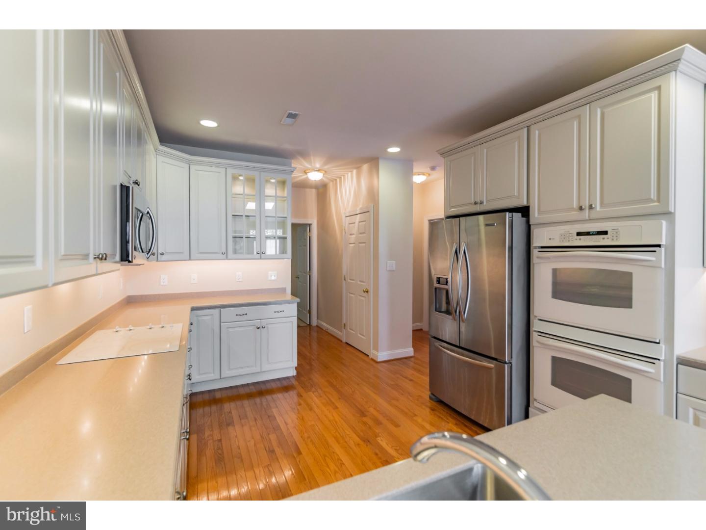 CHERRY CREEK - Residential