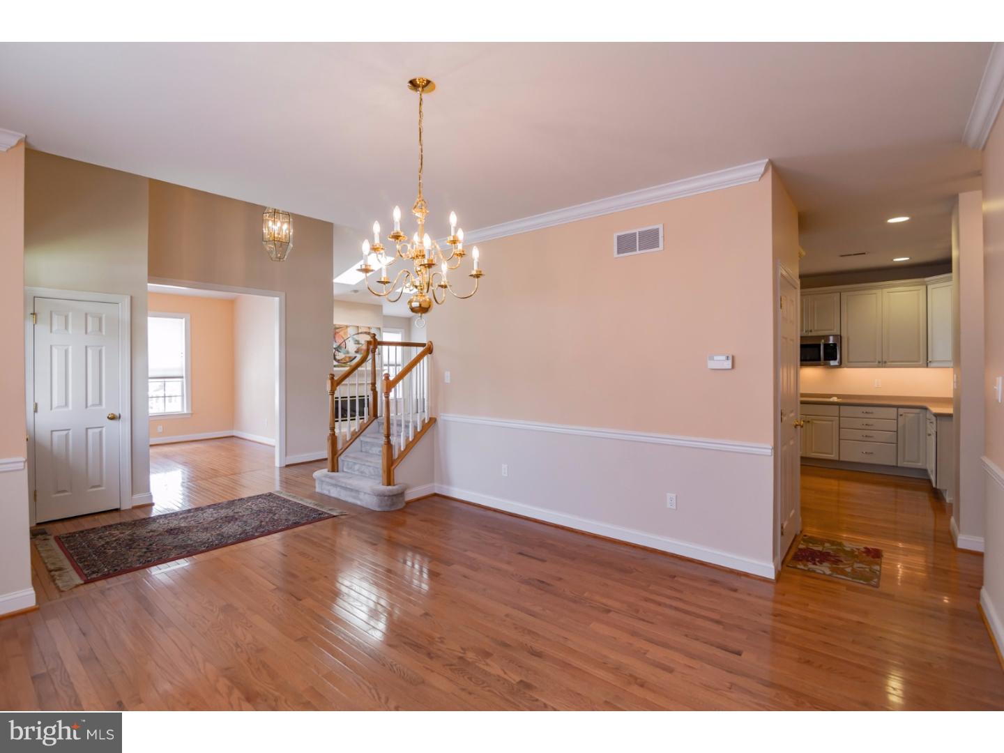 CHERRY CREEK - Residential