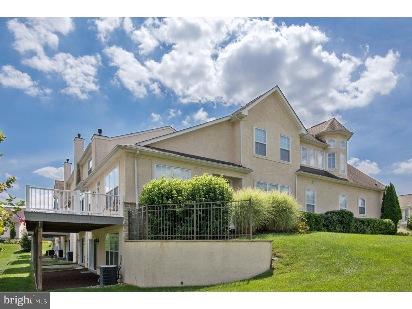 CHERRY CREEK - Residential