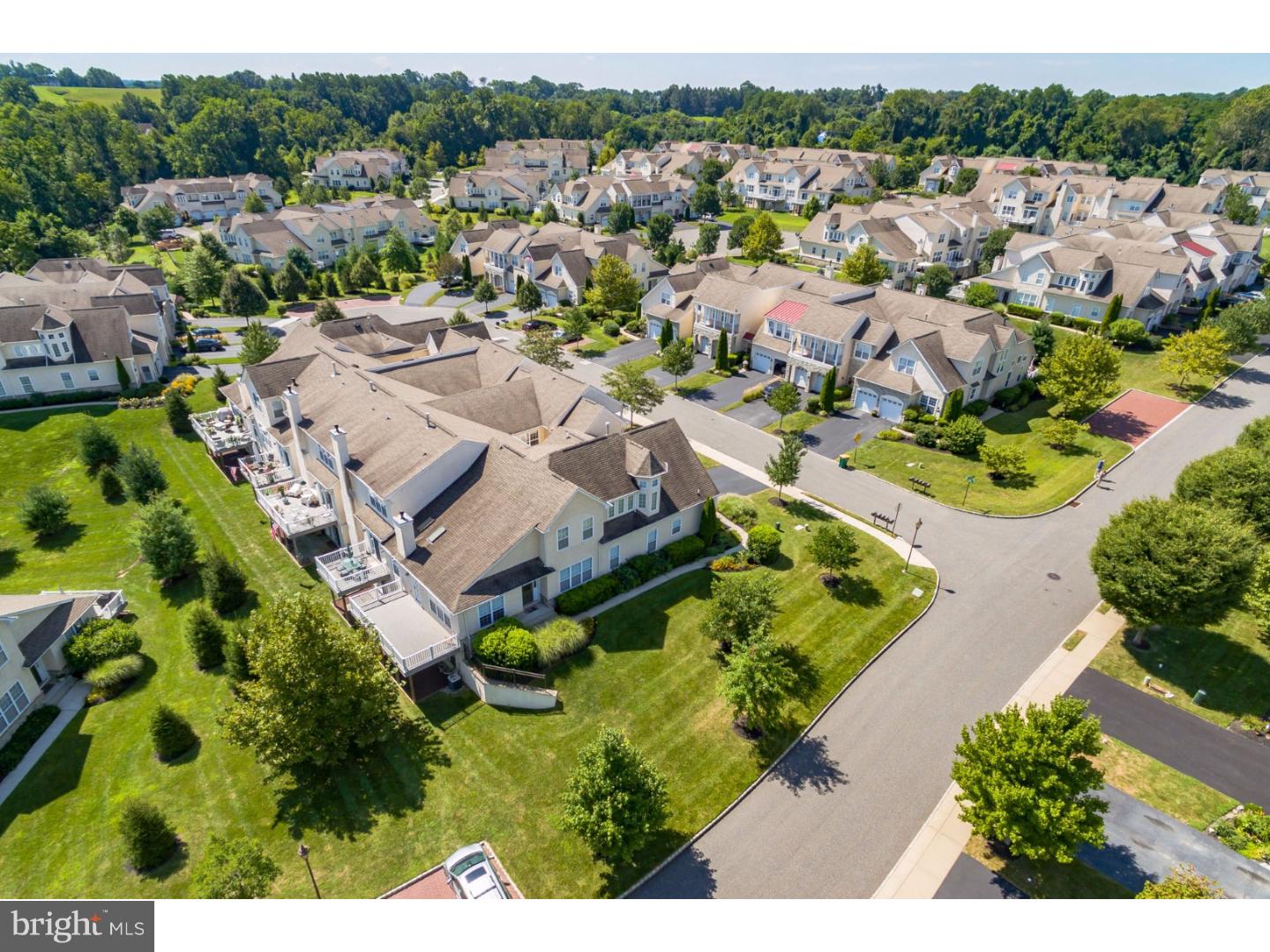 CHERRY CREEK - Residential