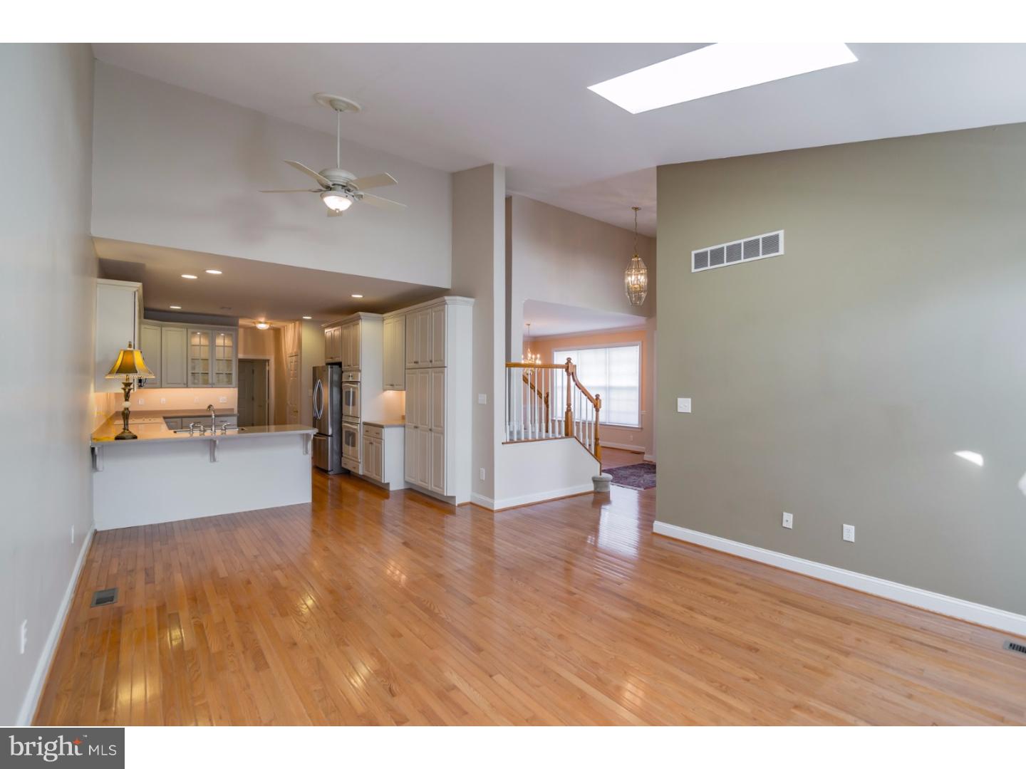 CHERRY CREEK - Residential