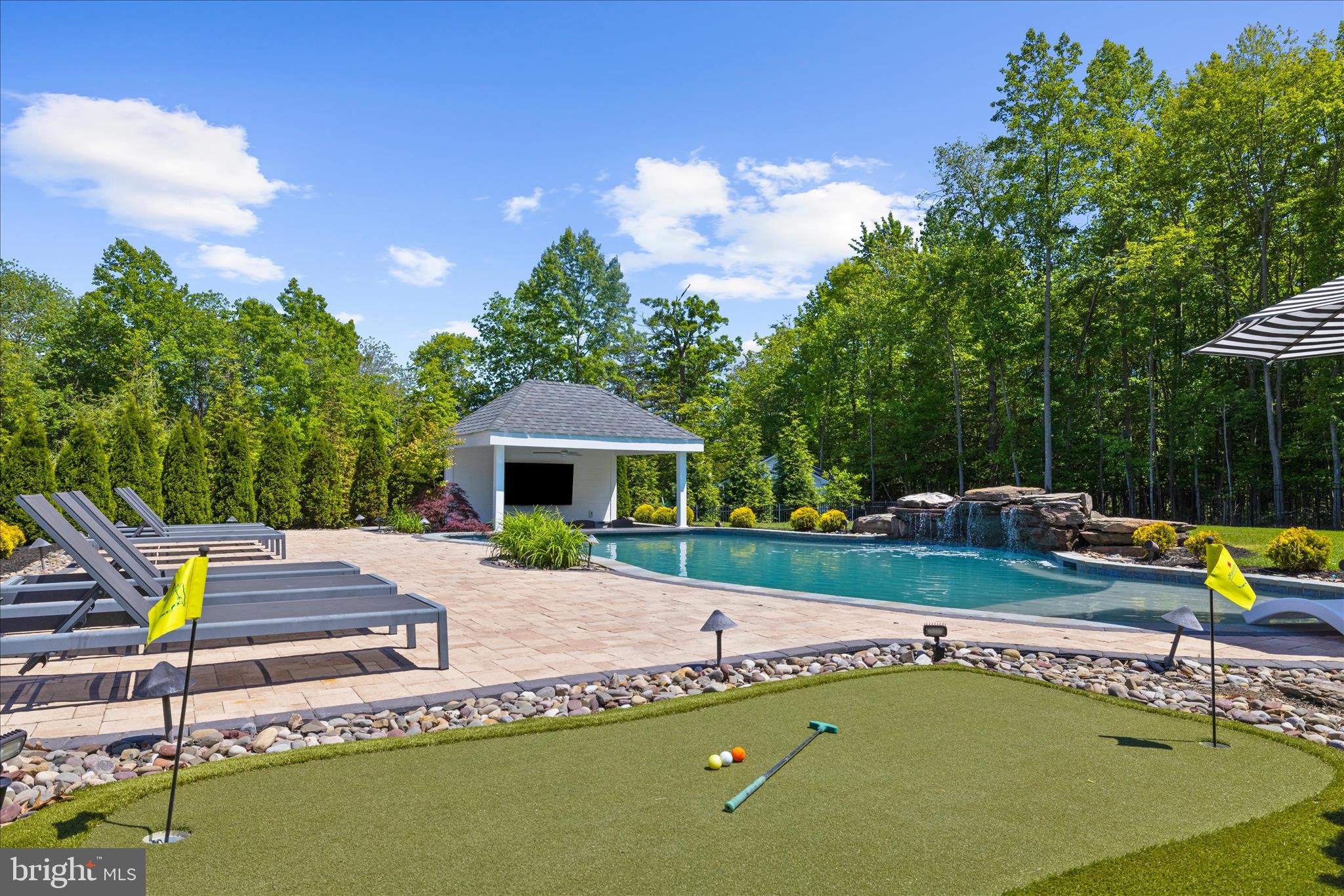 GREENSPRING AT COMPASS POINTE - Residential