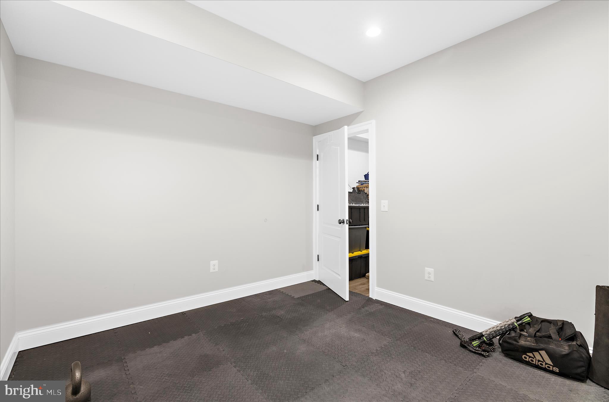 GREENSPRING AT COMPASS POINTE - Residential