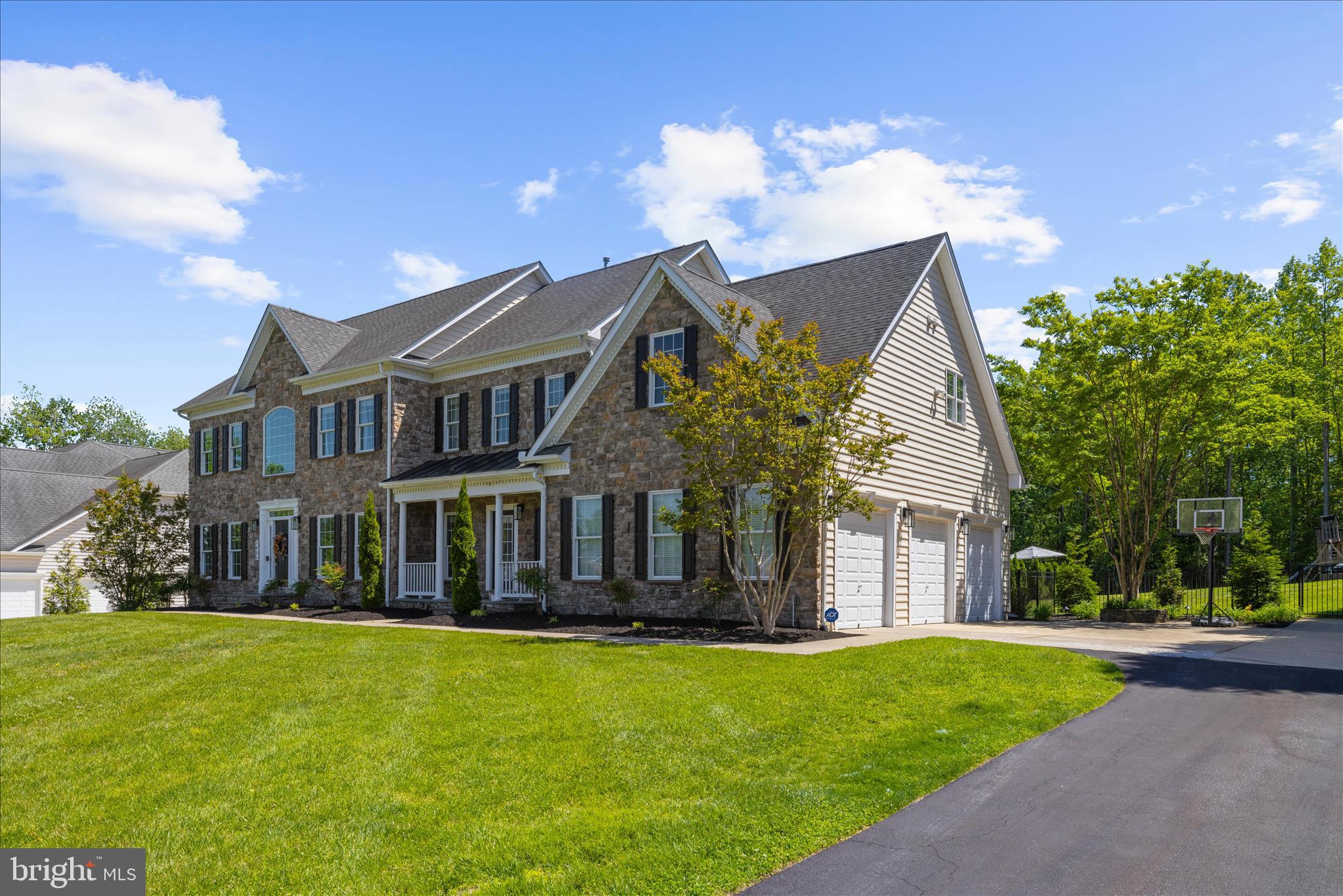 GREENSPRING AT COMPASS POINTE - Residential