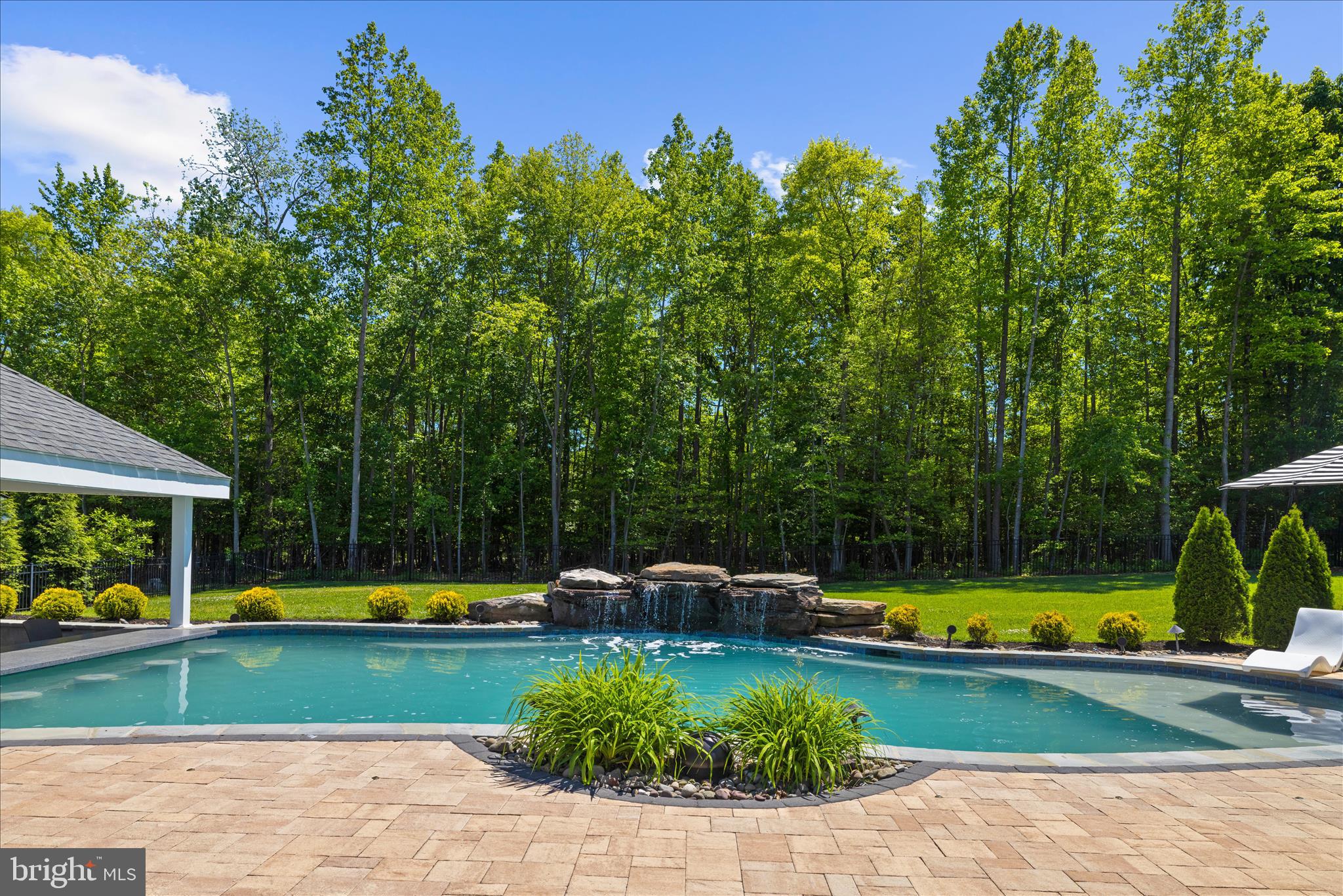 GREENSPRING AT COMPASS POINTE - Residential