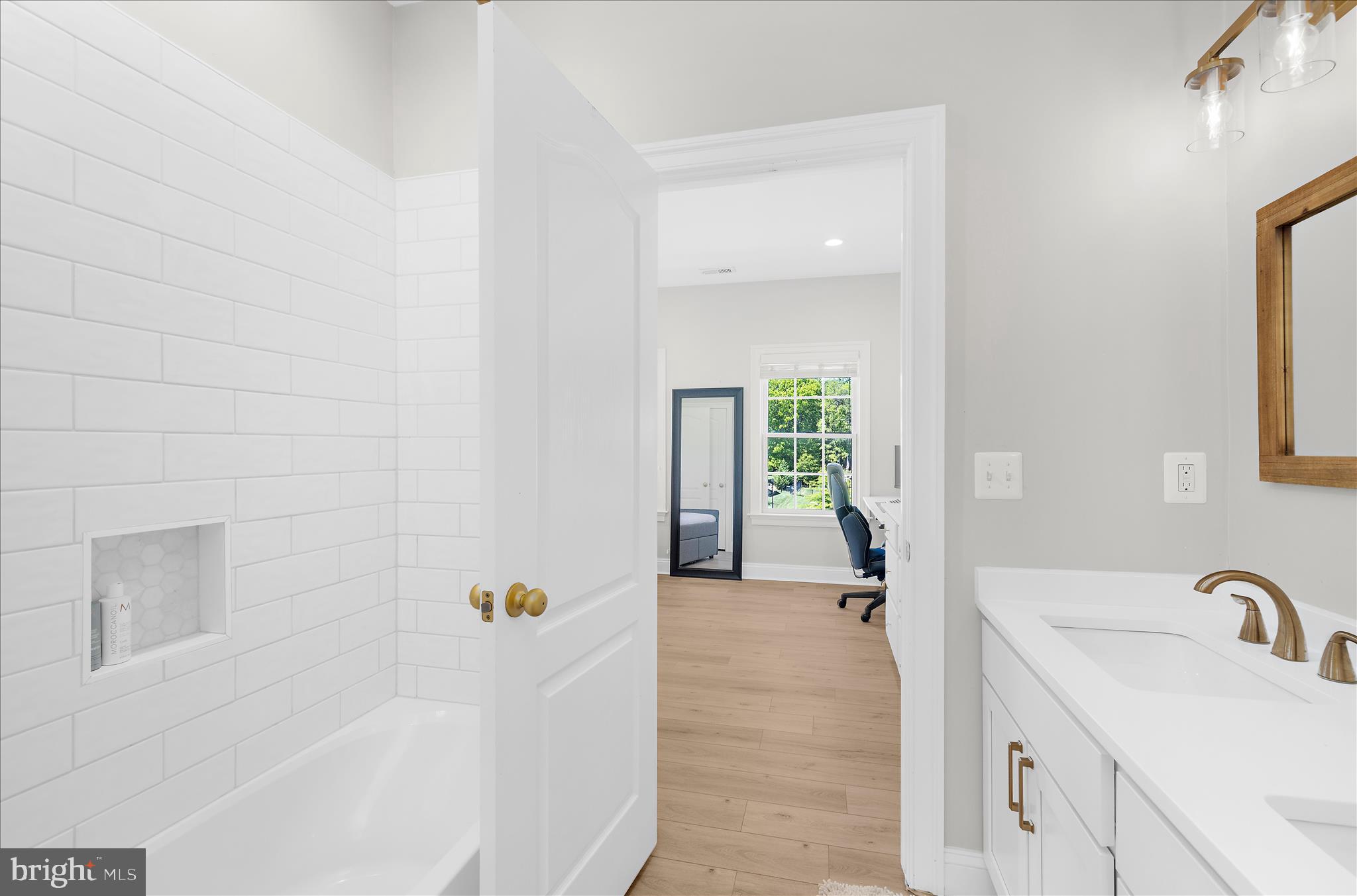GREENSPRING AT COMPASS POINTE - Residential