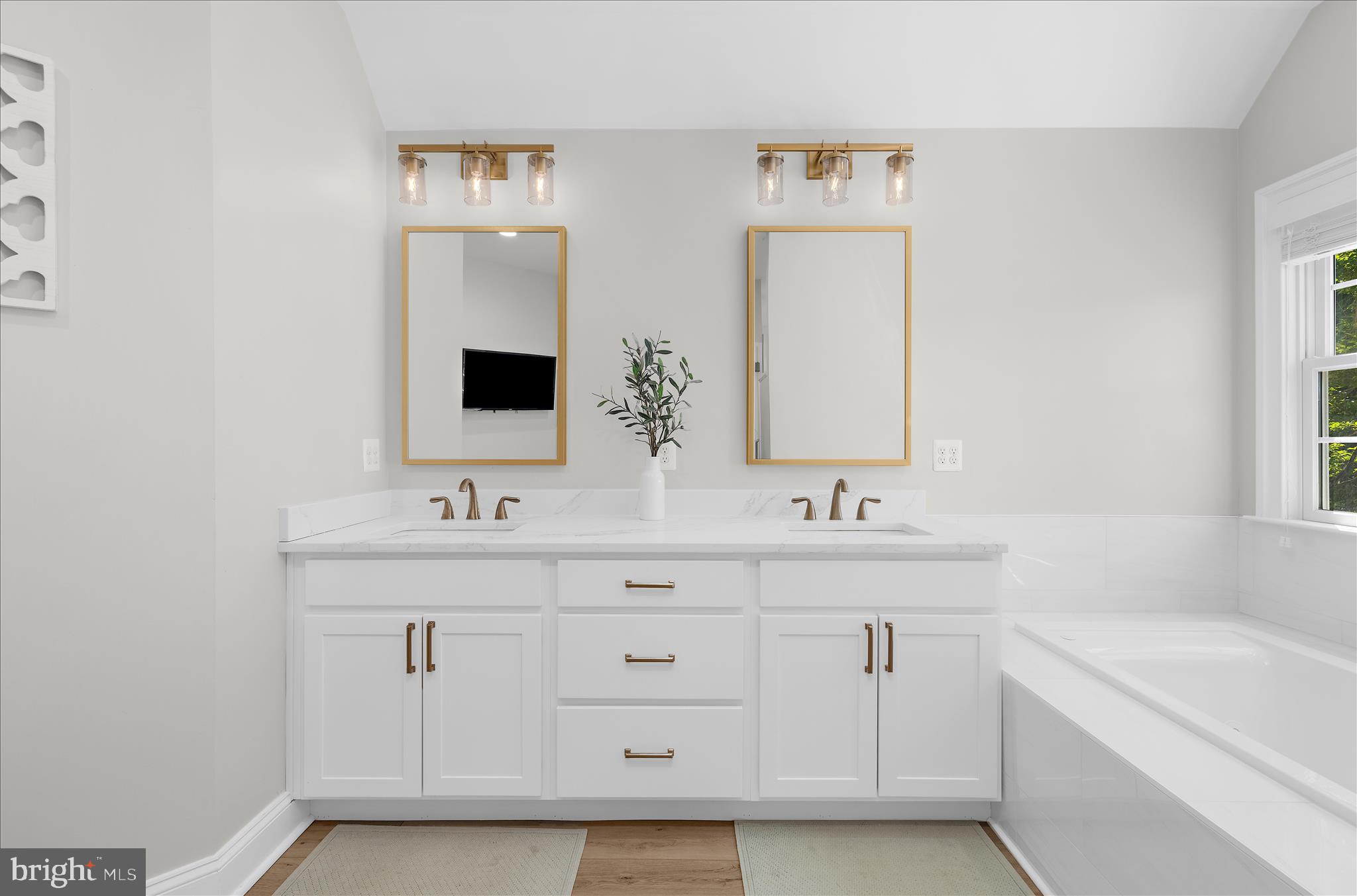 GREENSPRING AT COMPASS POINTE - Residential