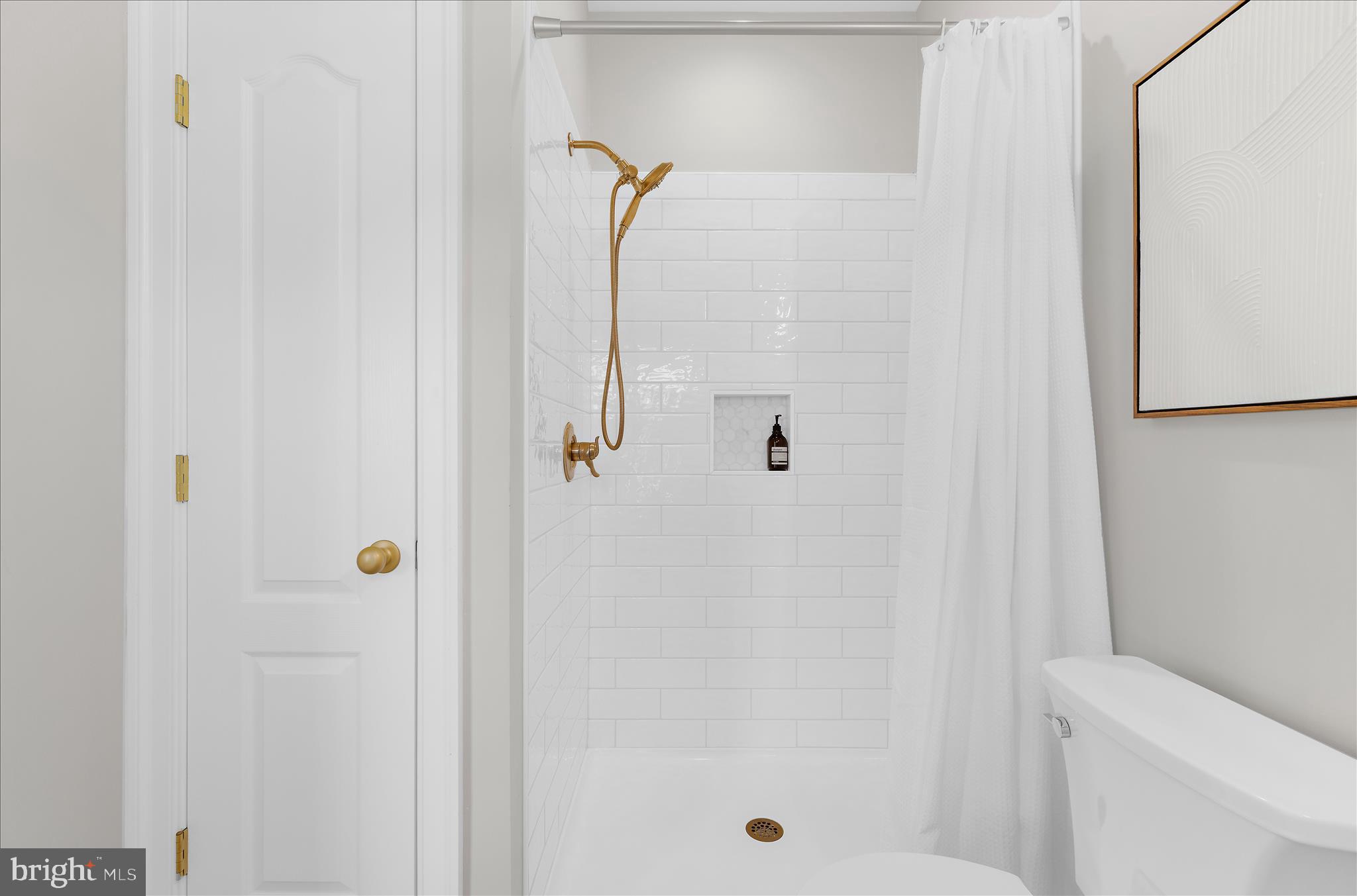 GREENSPRING AT COMPASS POINTE - Residential