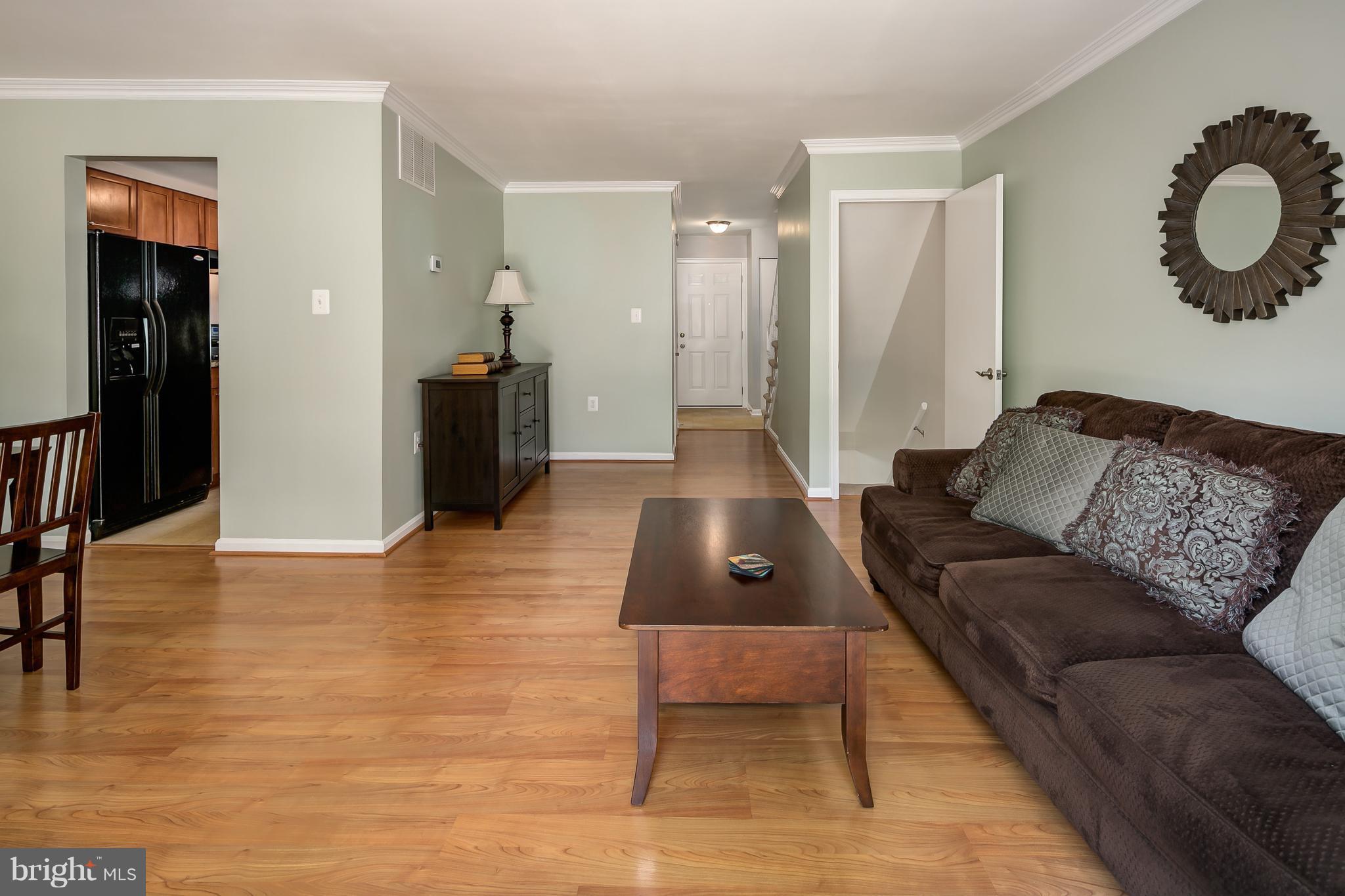 LAKEPOINTE - Residential