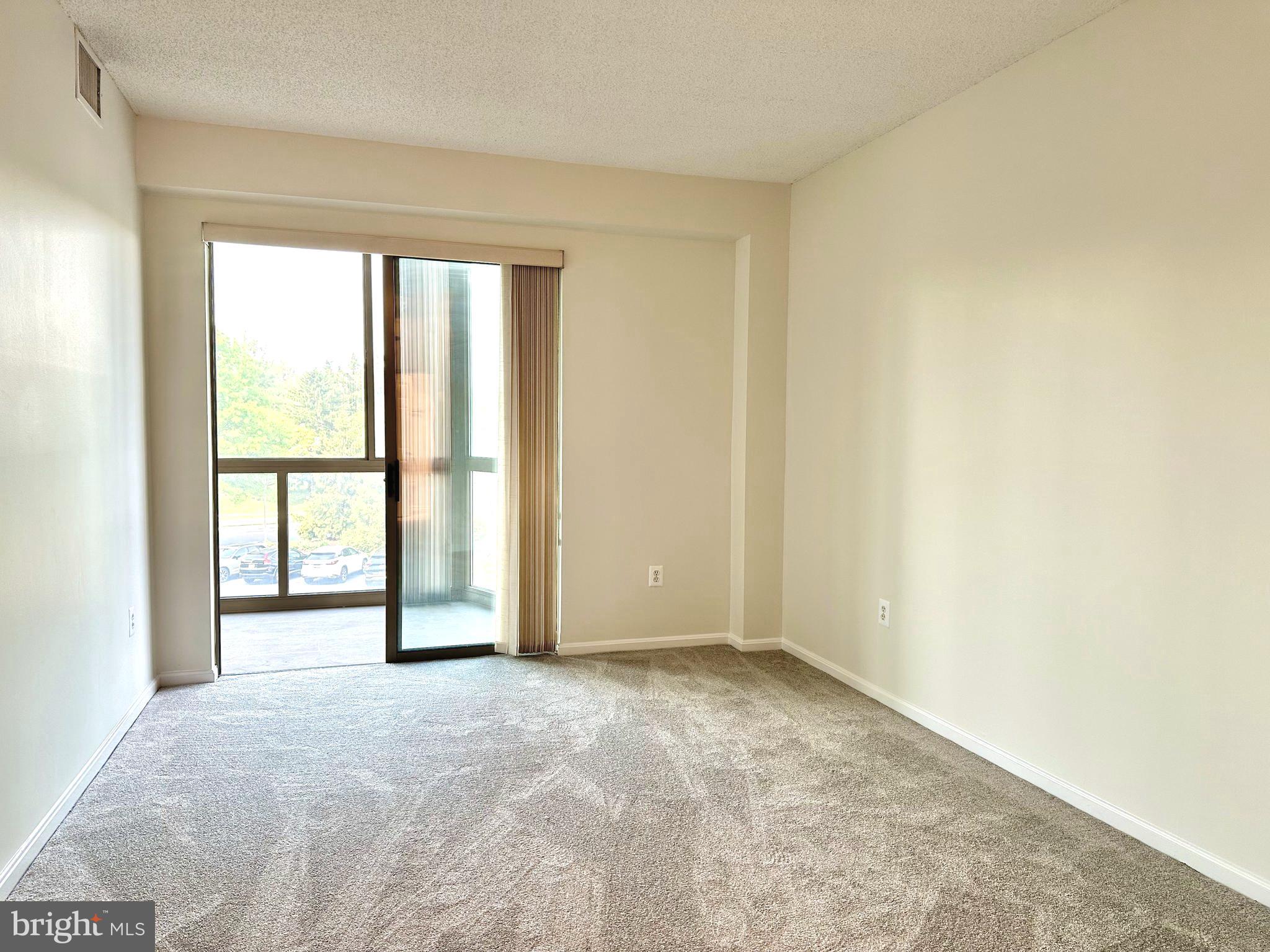 LEISURE WORLD - Residential Lease