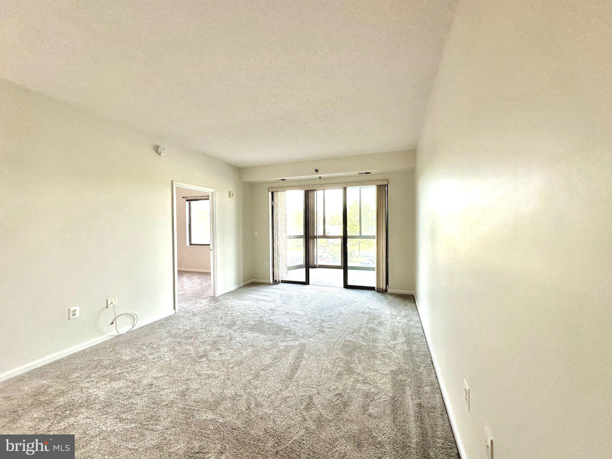 LEISURE WORLD - Residential Lease