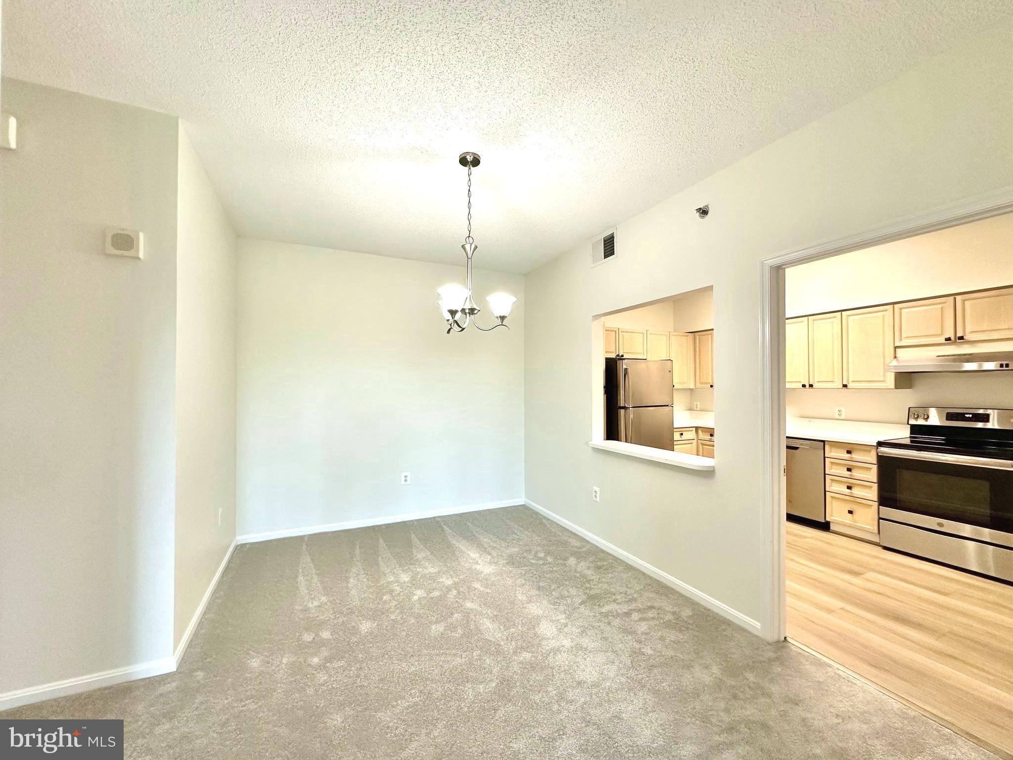 LEISURE WORLD - Residential Lease