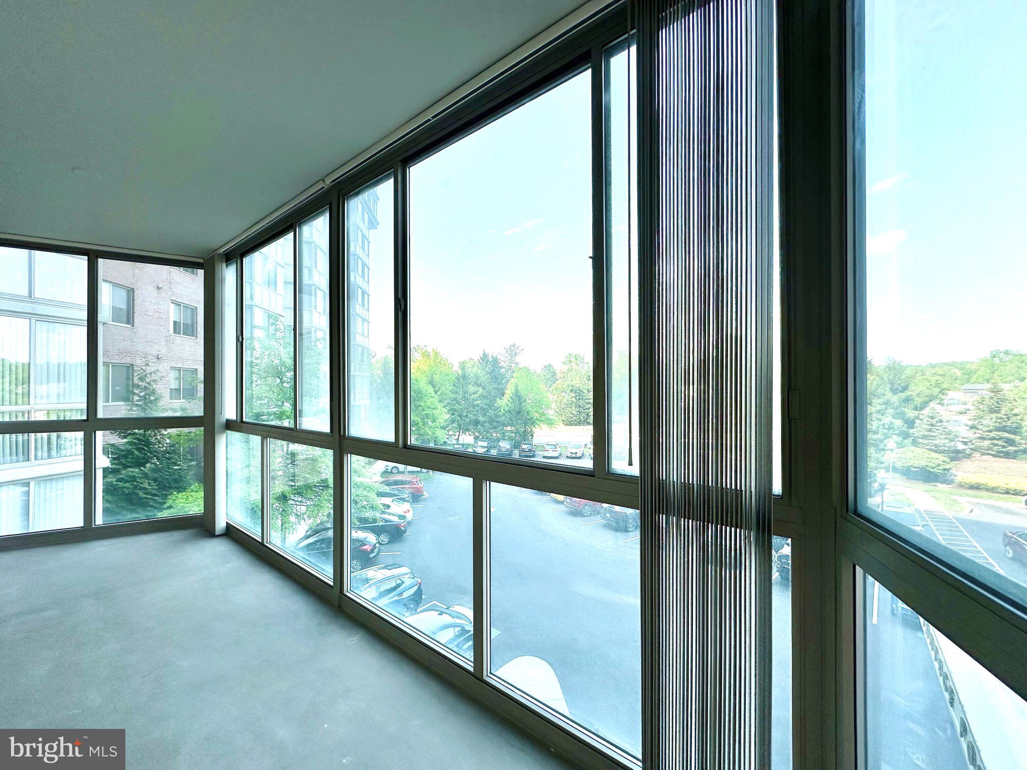 LEISURE WORLD - Residential Lease