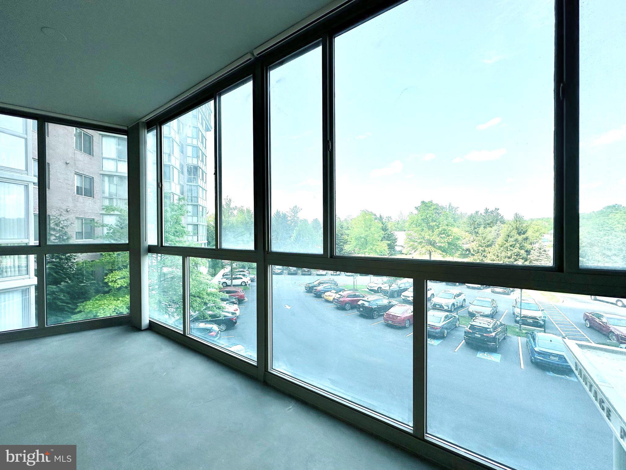 LEISURE WORLD - Residential Lease