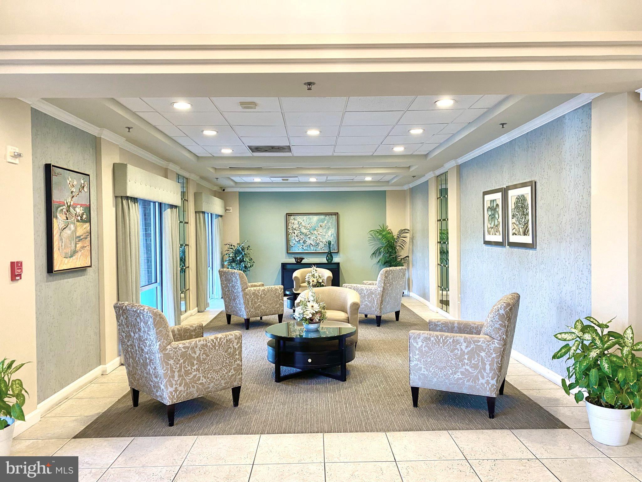 LEISURE WORLD - Residential Lease