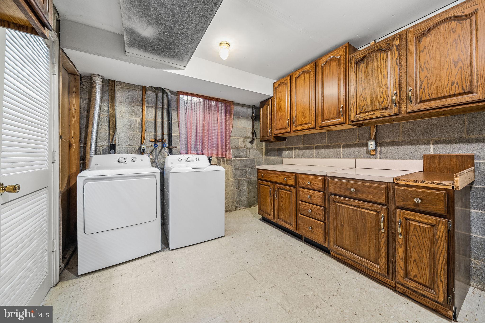 CHARLESTOWN - Residential