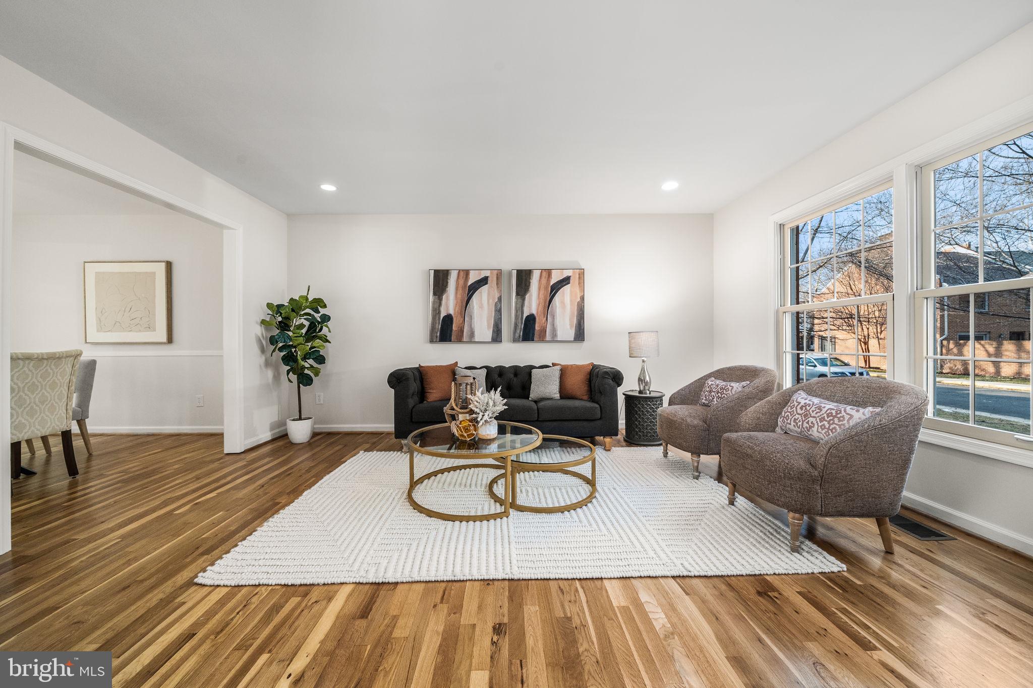 CHARLESTOWN - Residential