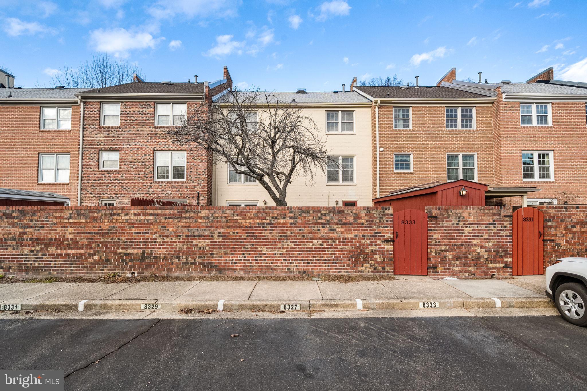 CHARLESTOWN - Residential