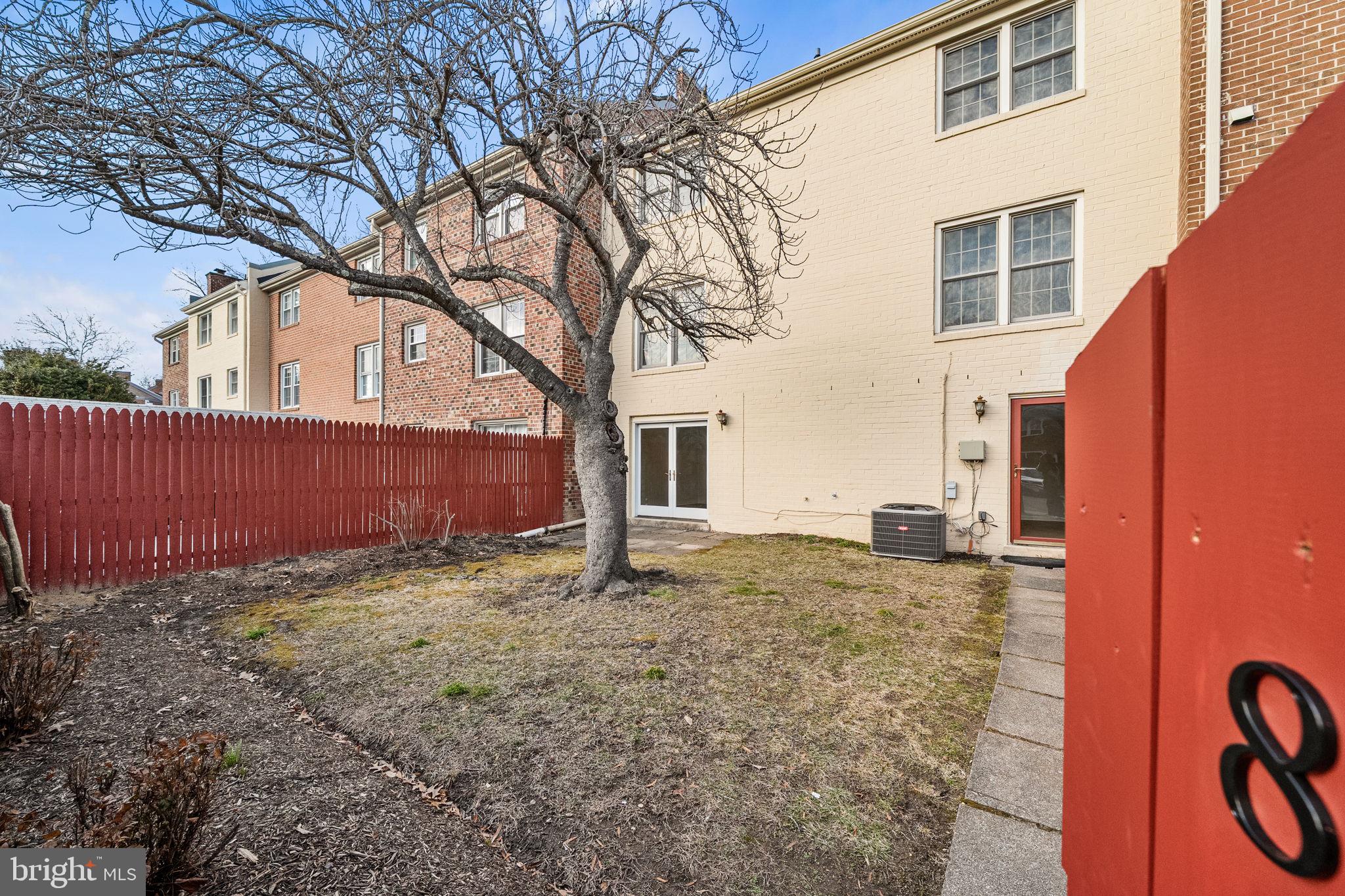 CHARLESTOWN - Residential