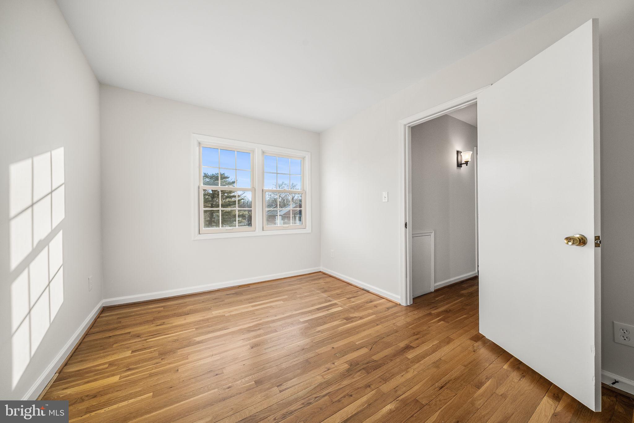 CHARLESTOWN - Residential