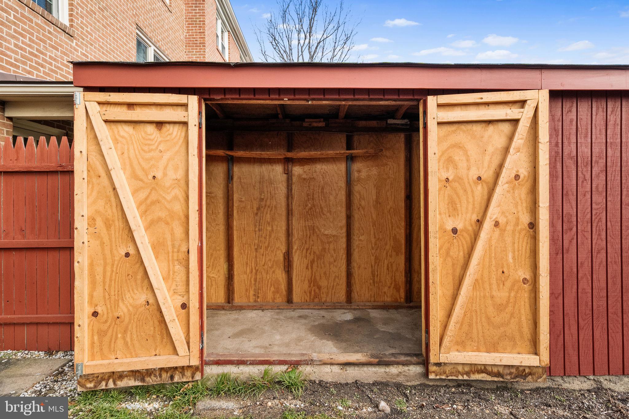 CHARLESTOWN - Residential