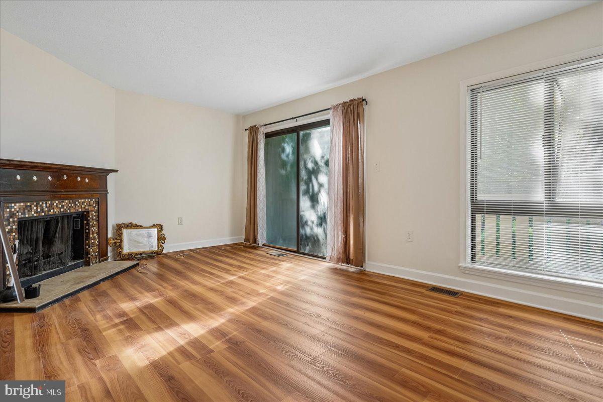 15285 FLINTLOCK TERRACE