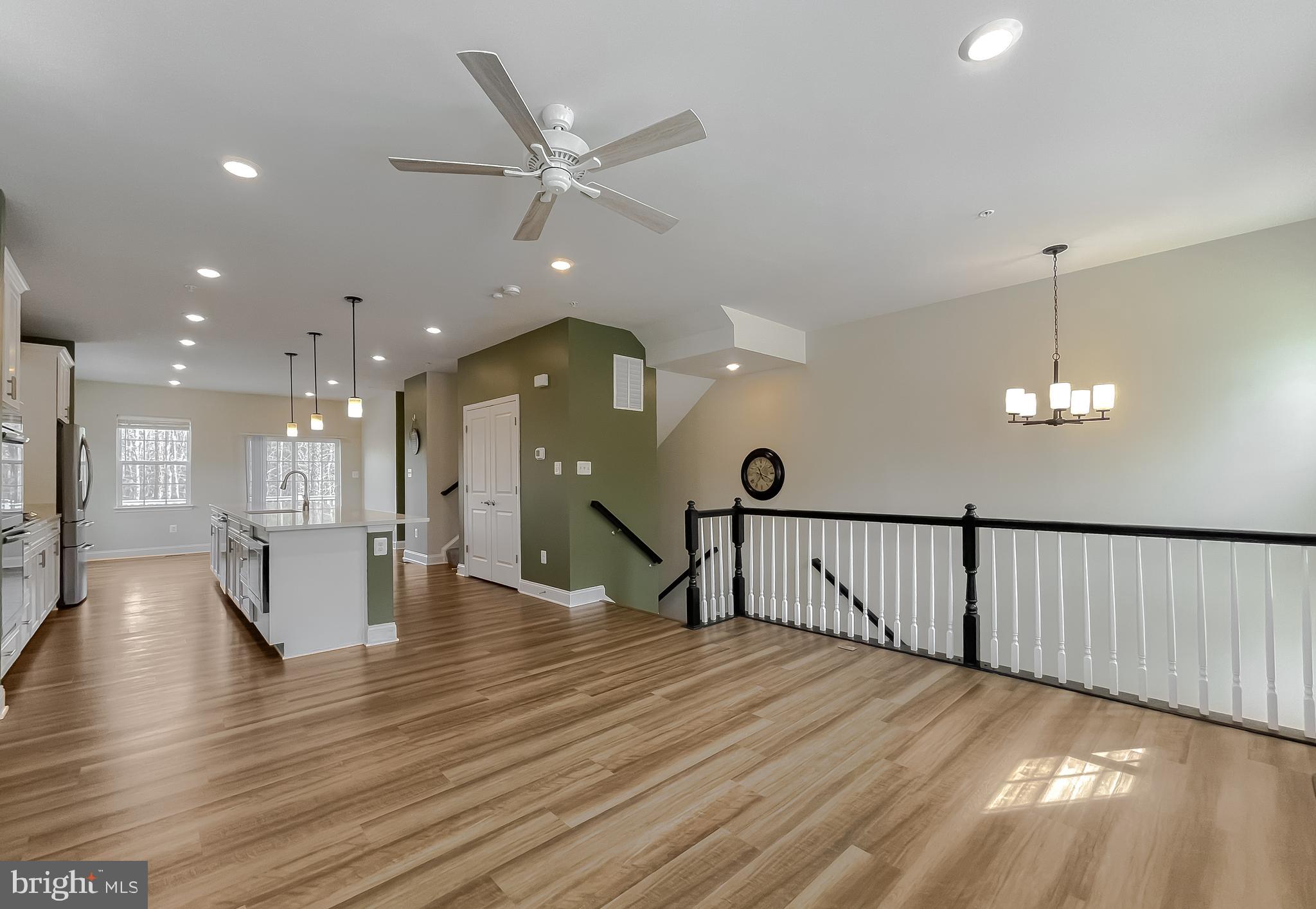 MYRTLE POINT - Residential Lease